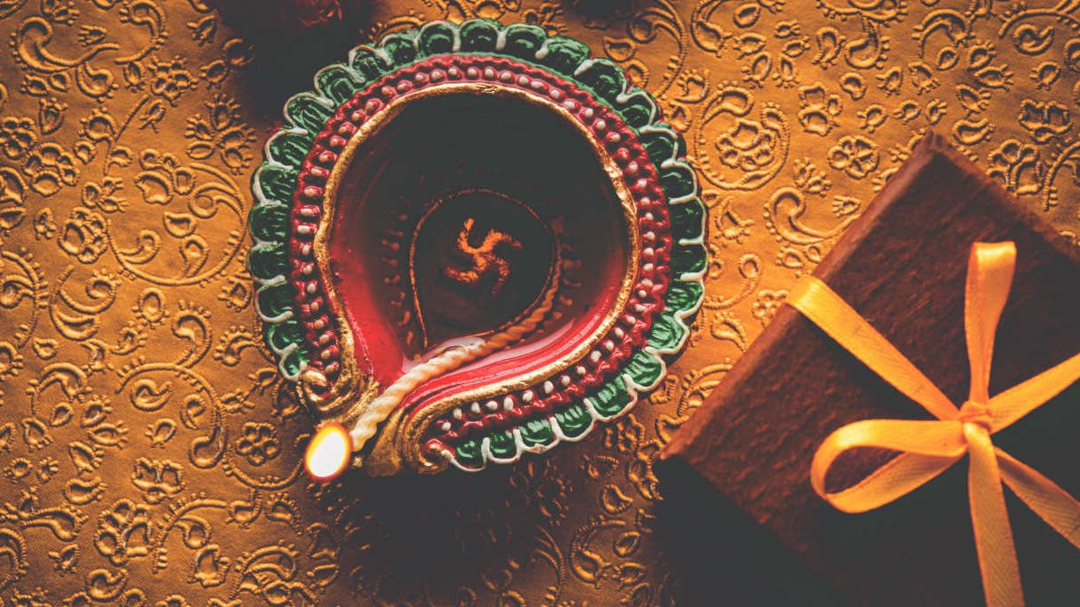 11 Trendy Gifting Ideas for Diwali - Ciceroni