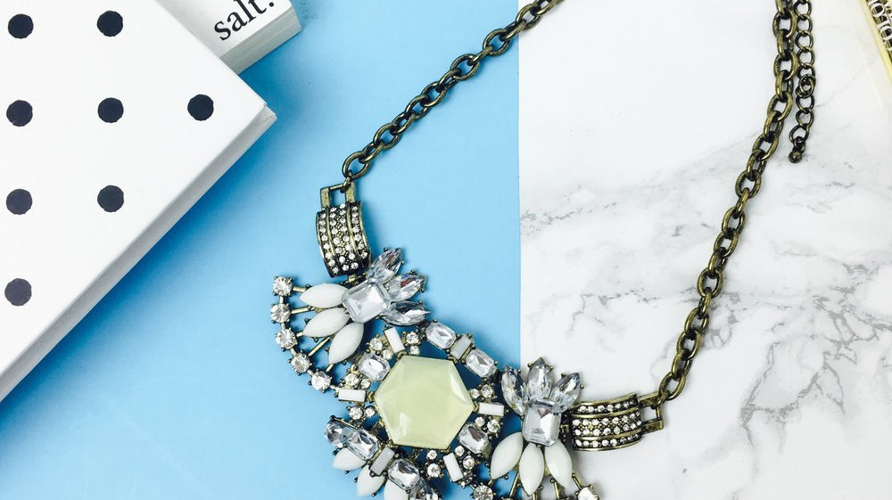 7 Global Jewellery Trends for 2019 to Keep Up Your Style Game - Ciceroni