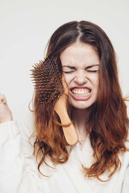 Natural Remedies for Frizzy Hair in Monsoon by Shahnaz Husain - Ciceroni