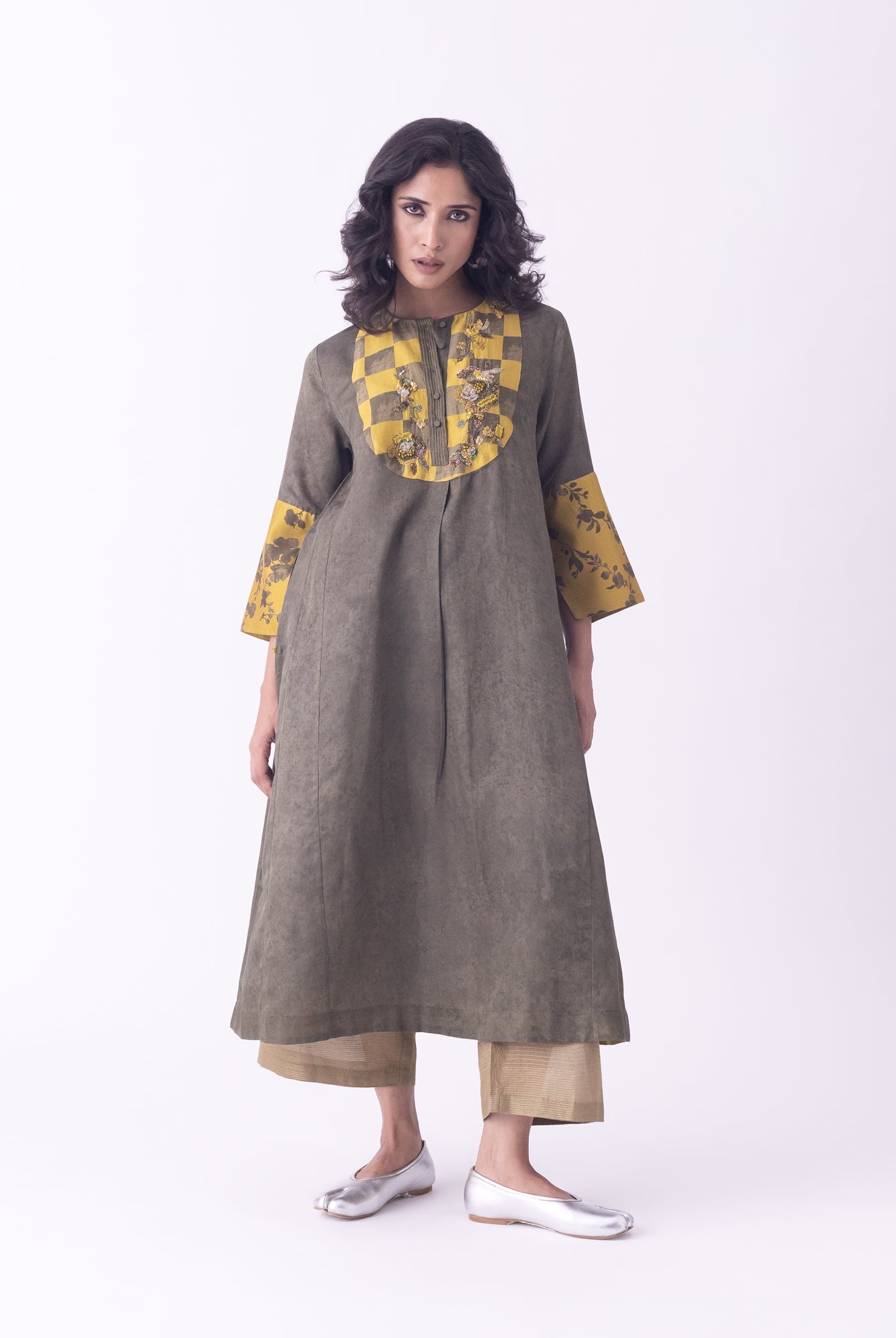 Aari Kurta - CiceroniKurta, Festive WearShades of India