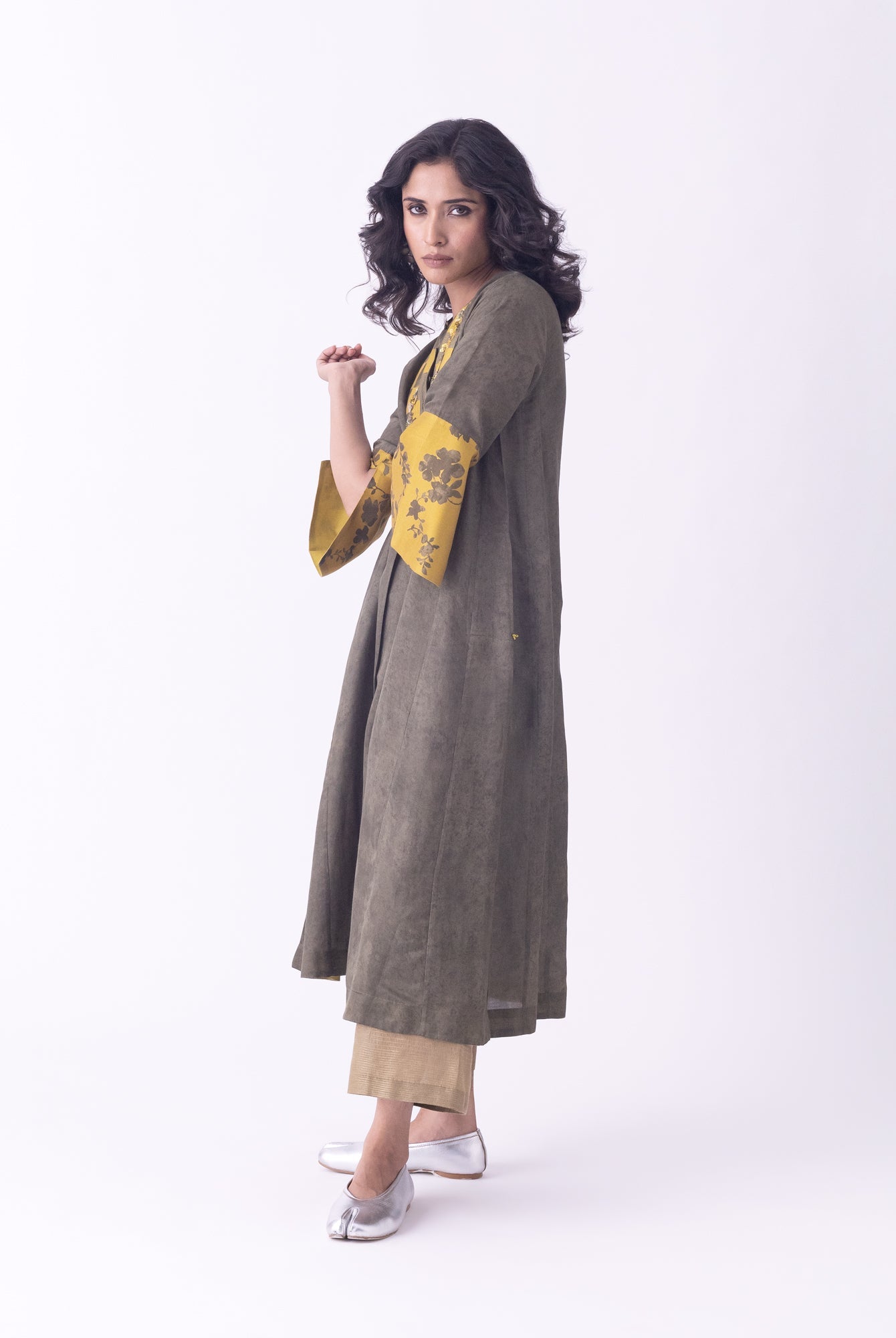 Aari Kurta - CiceroniKurta, Festive WearShades of India