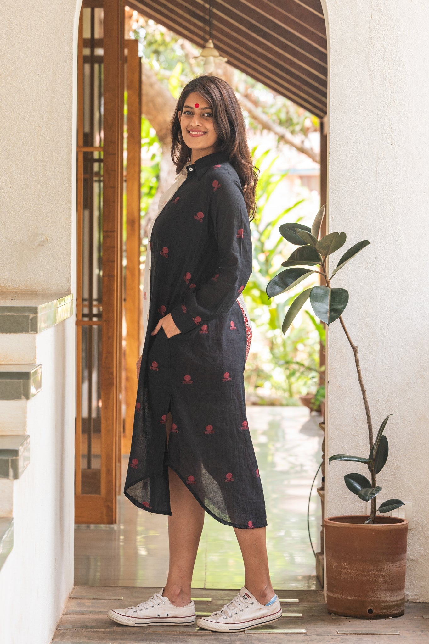 Aastey Black and White Jamdani Shirt Dress - CiceroniDressesPrathaa