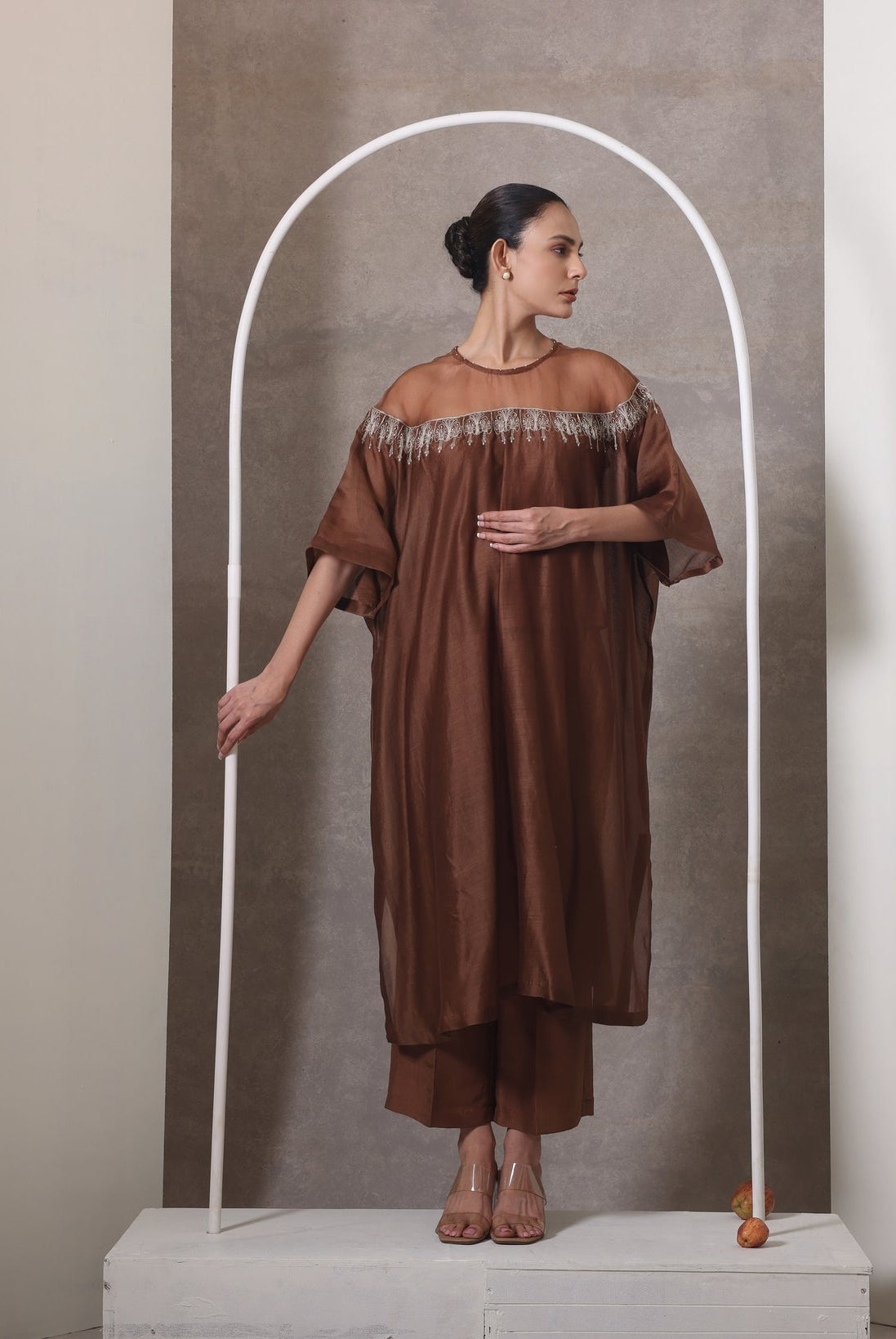Aayaam Outfit - CiceroniCo - ord SetChokhi Chorri