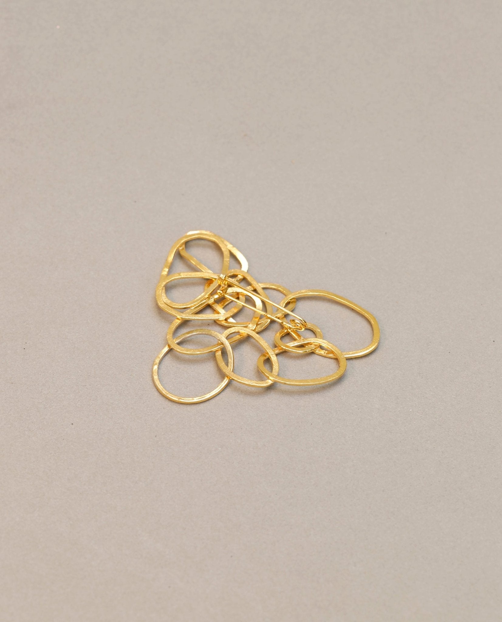 Abstract Brooch - CiceroniBroochMerald Curio