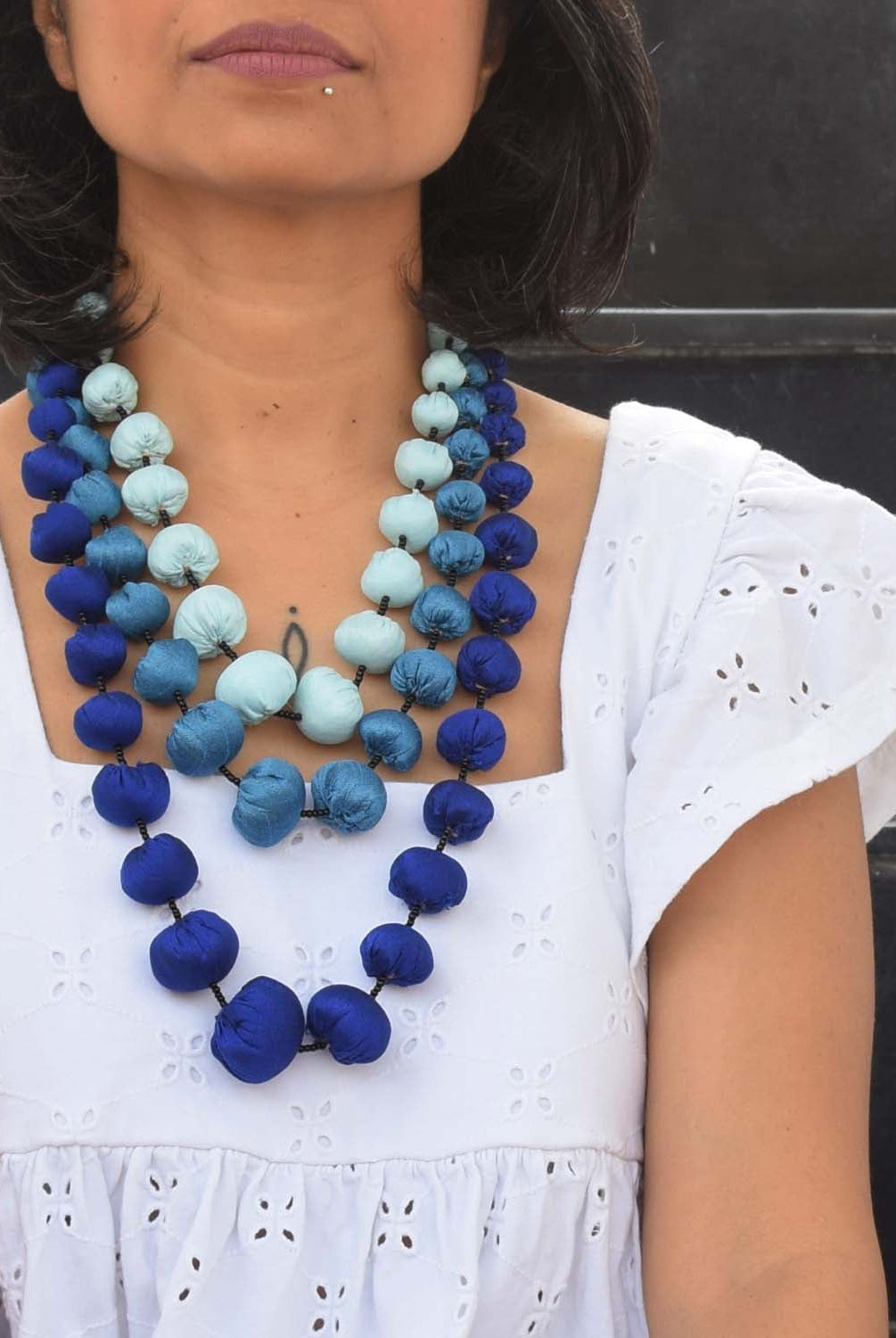 Aditi neckpiece - Blue - CiceroniNecklacePaulami