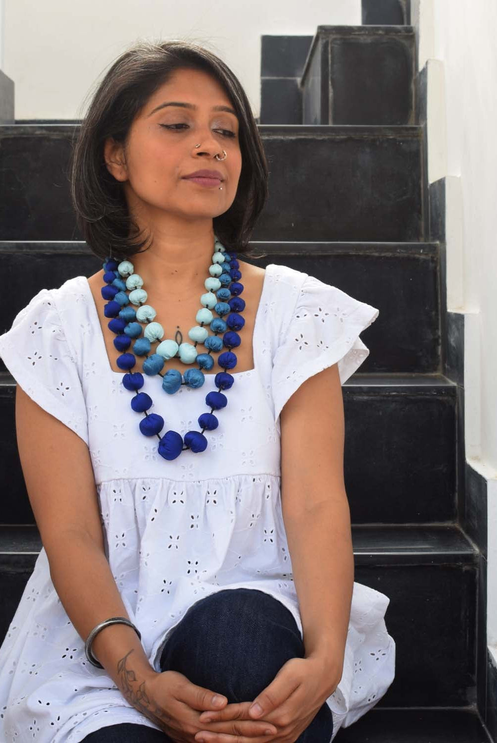 Aditi neckpiece - Blue - CiceroniNecklacePaulami