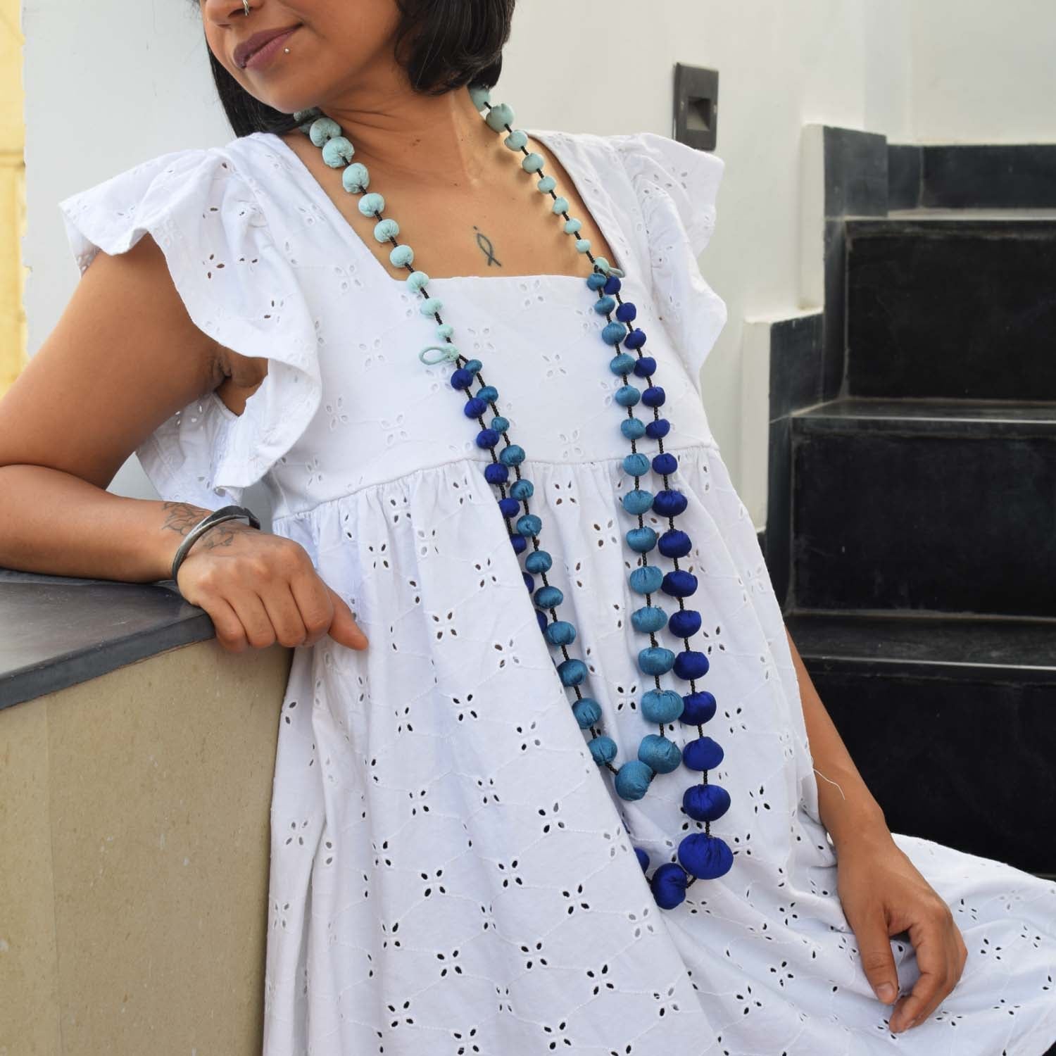 Aditi neckpiece - Blue - CiceroniNecklacePaulami