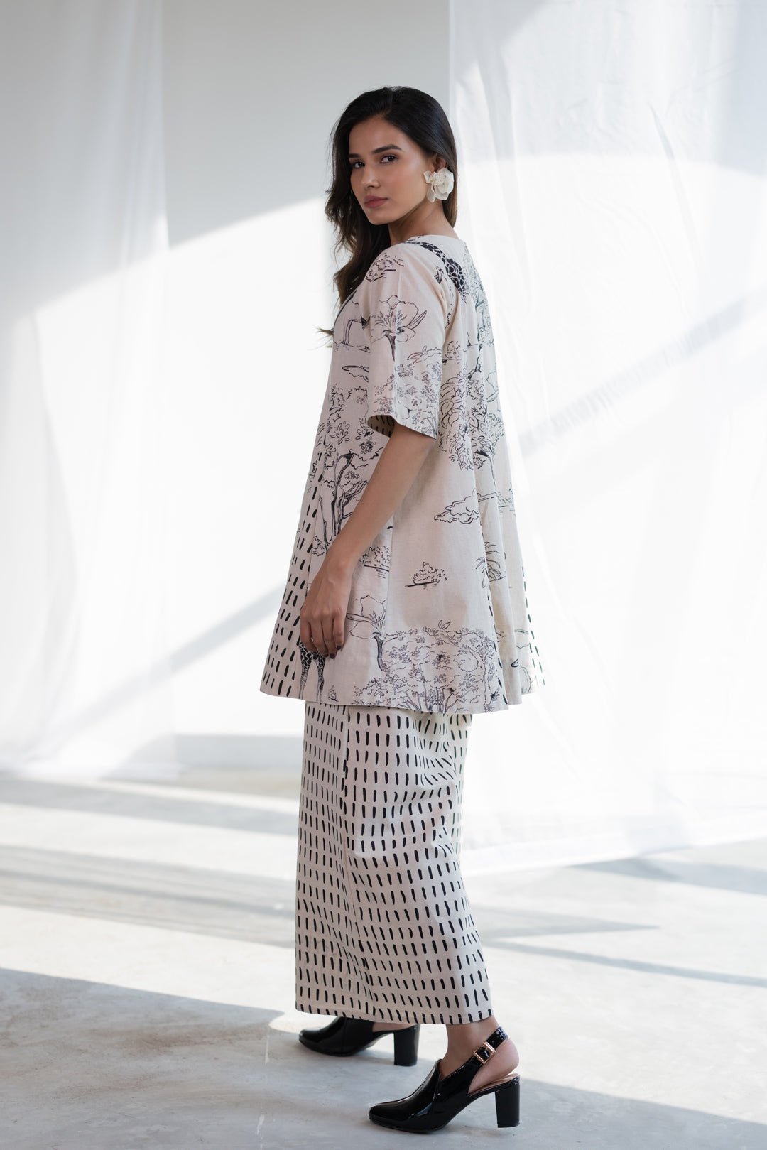 Alabaster Safari Trace Short Tunic - CiceroniTunicsSilai Studio