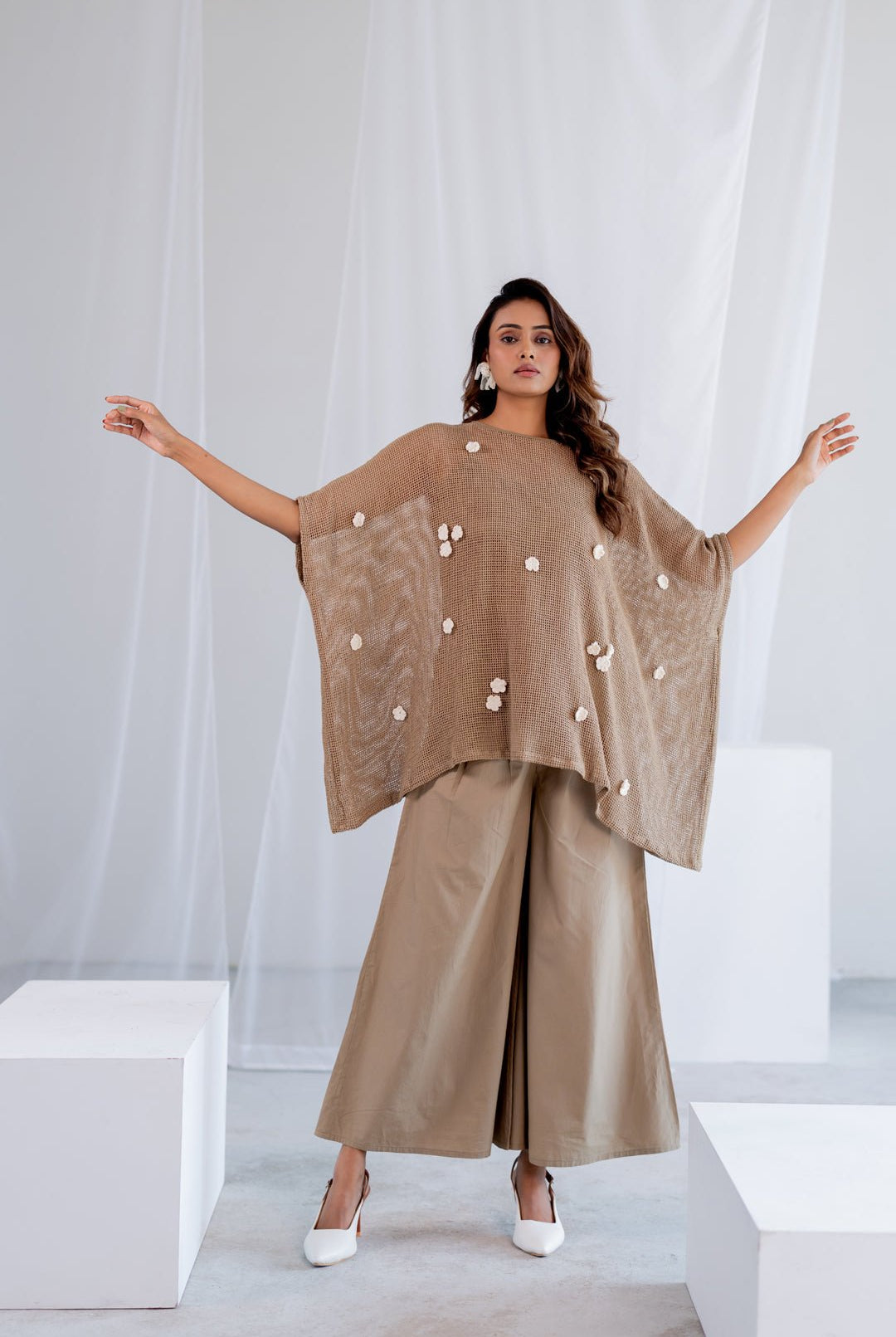 Almond Mesh Kaftan - CiceroniTopsSilai Studio