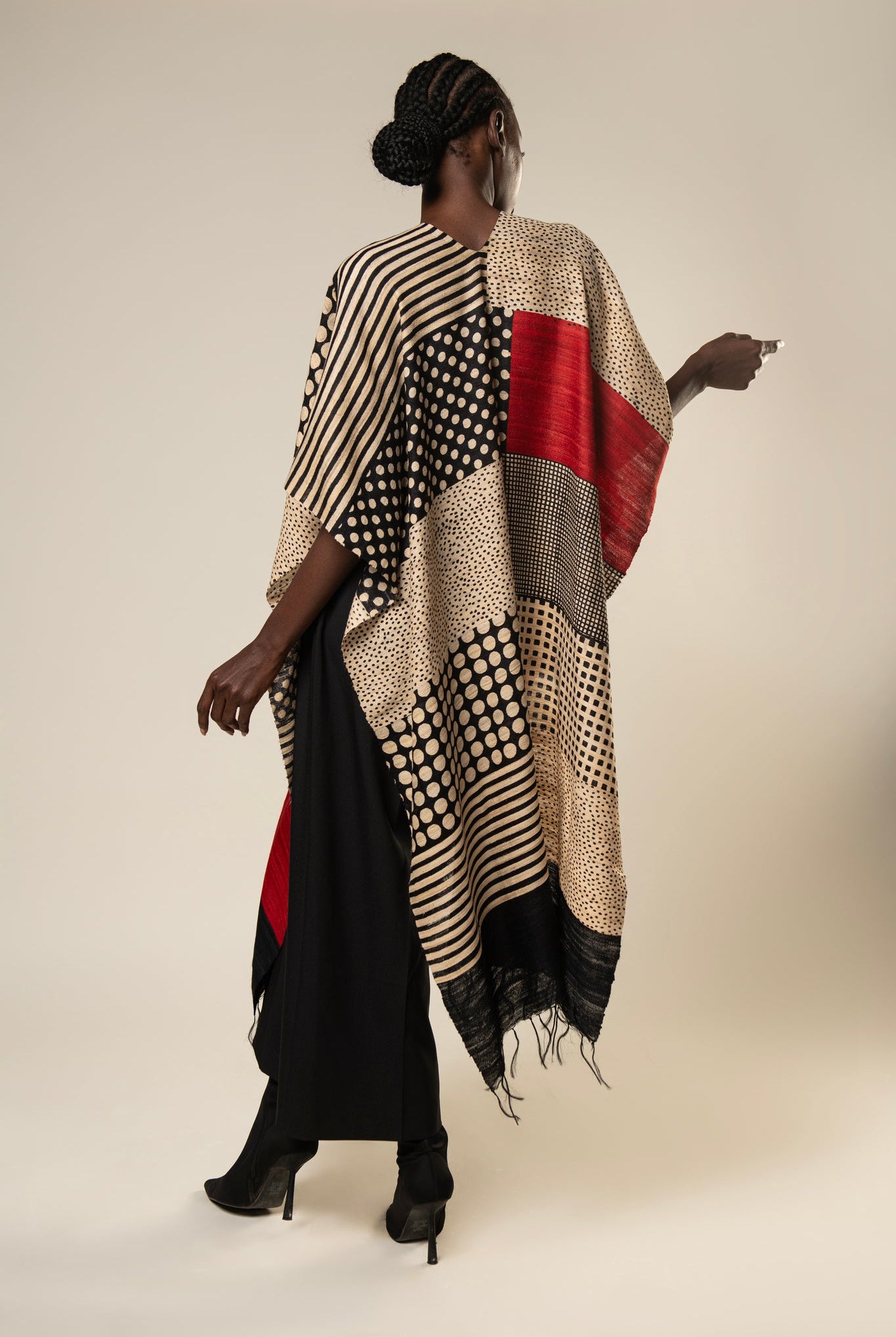Amalgamation Tussar Peace Silk 4 in 1 Cape - CiceroniCapeAeshaane