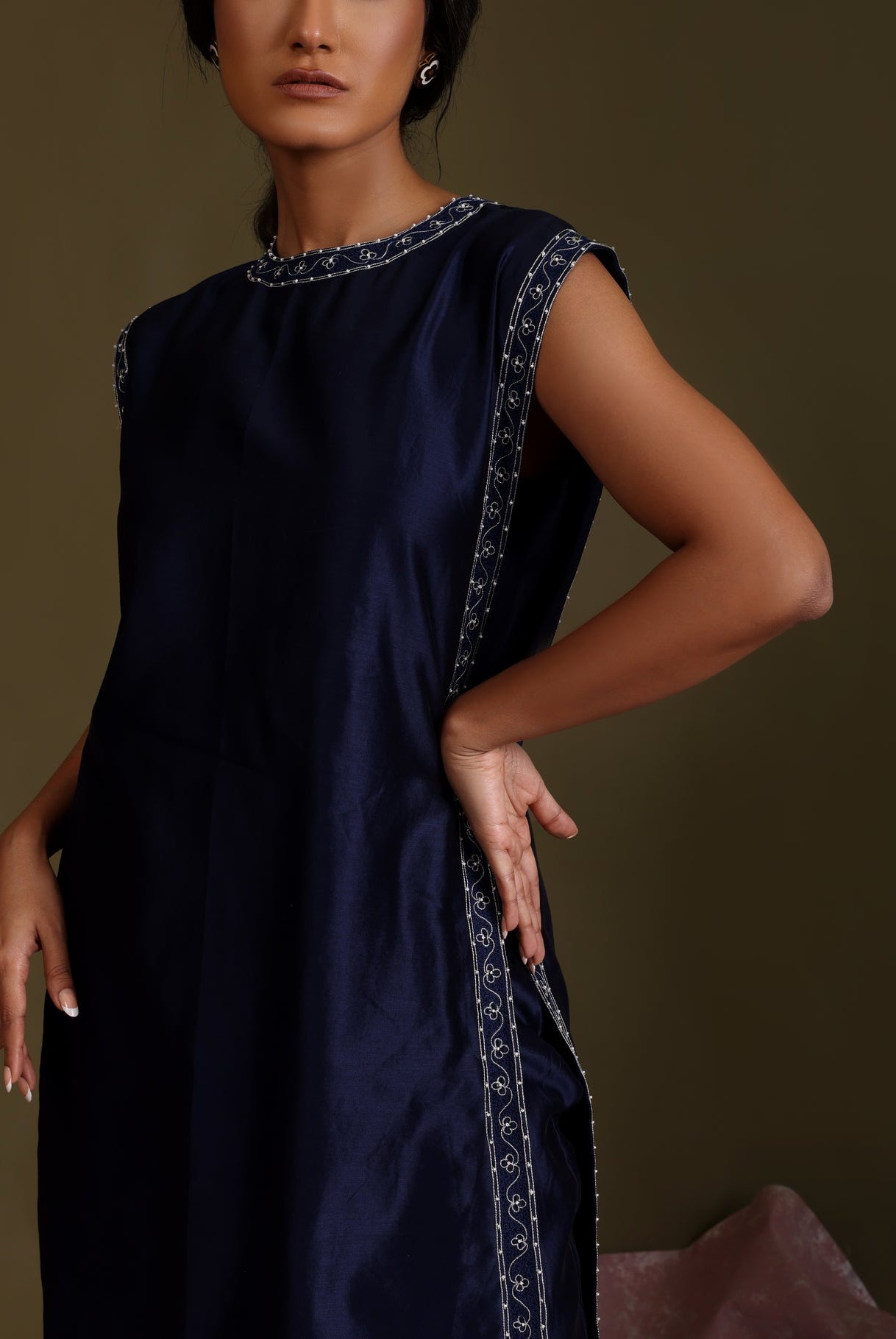 Amara Outfit - CiceroniKurta Set, Festive WearChokhi Chorri