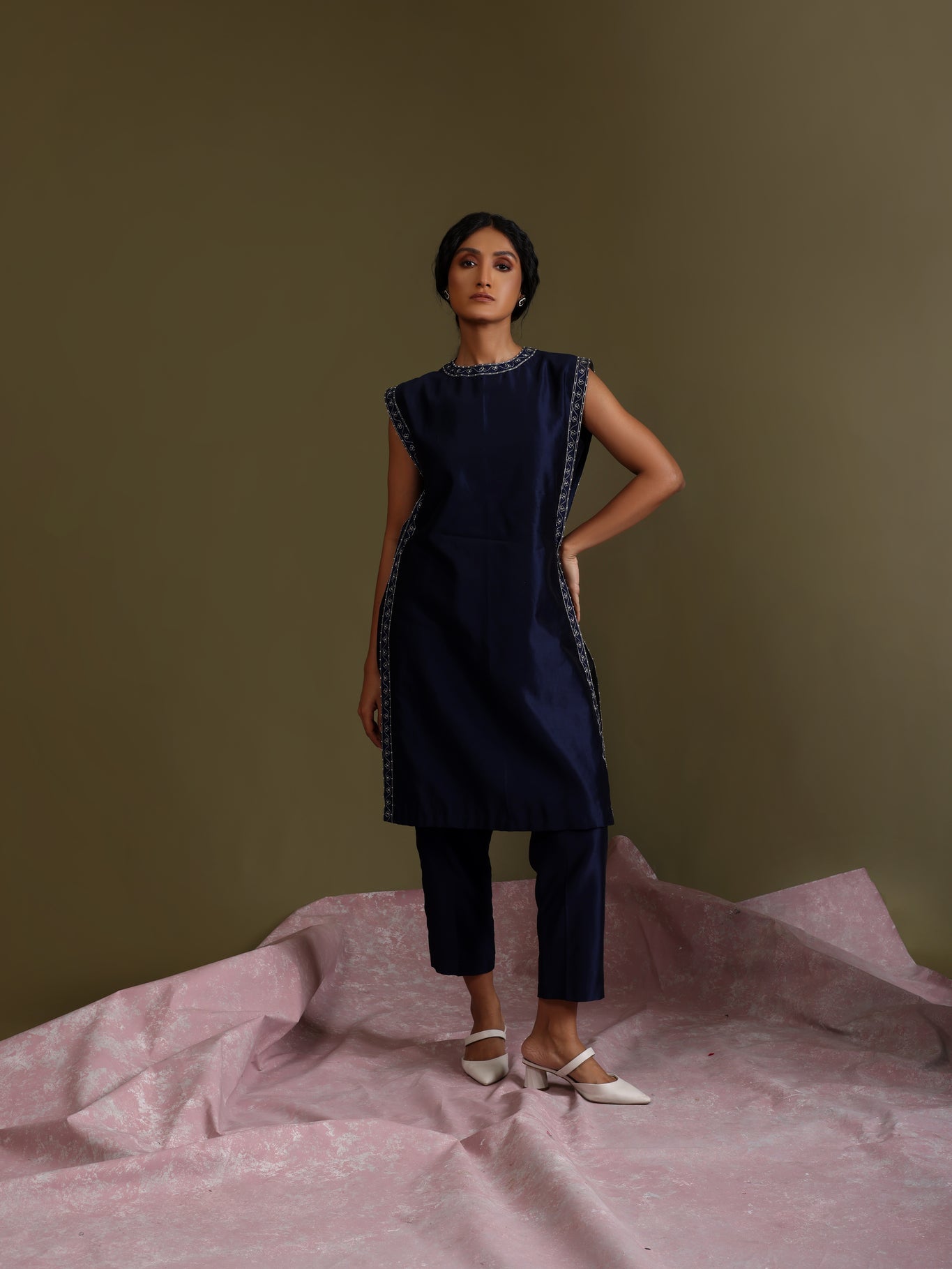 Amara Outfit - CiceroniKurta Set, Festive WearChokhi Chorri