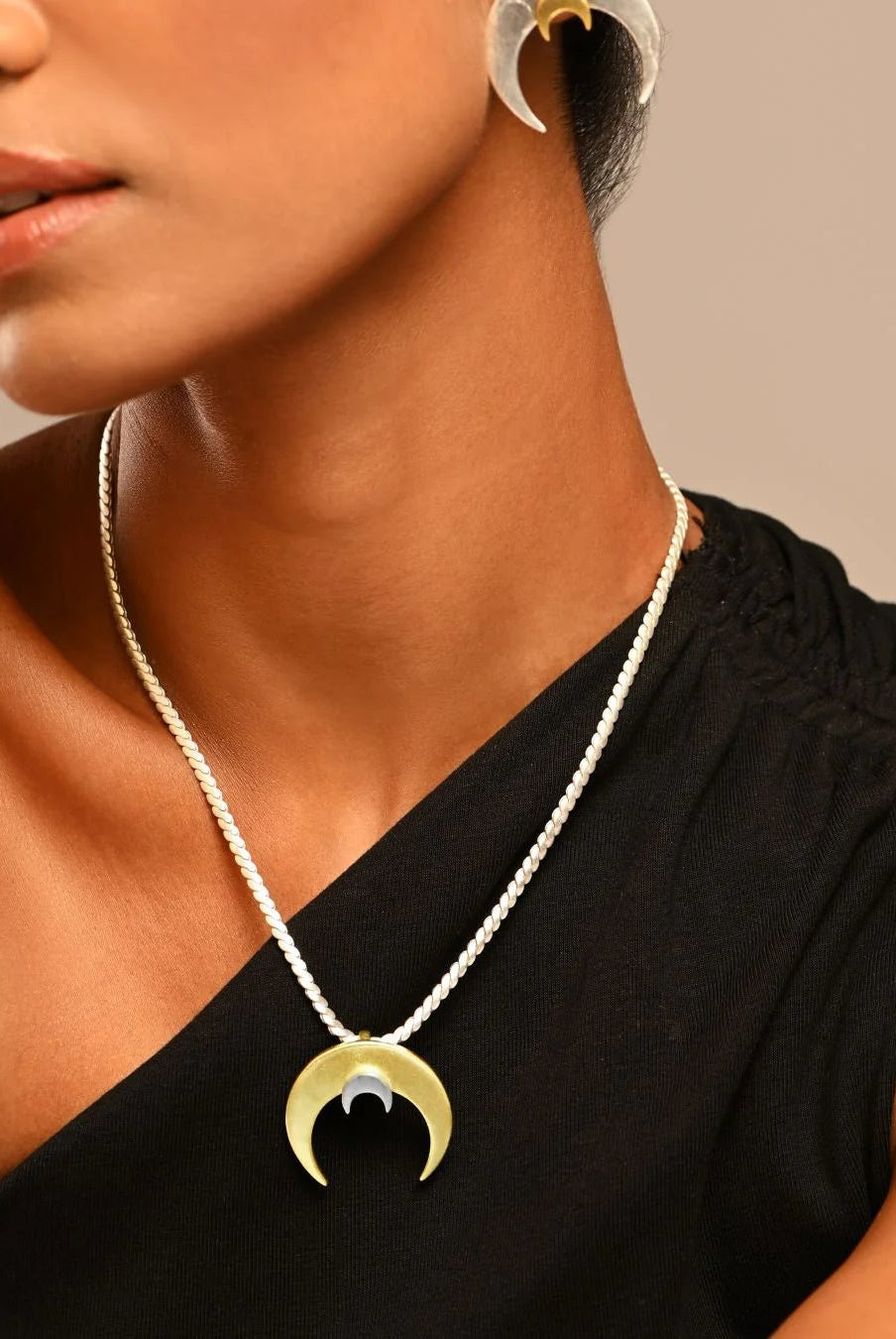 Amaris Pendant - Gold - CiceroniNeckpieceBatoki