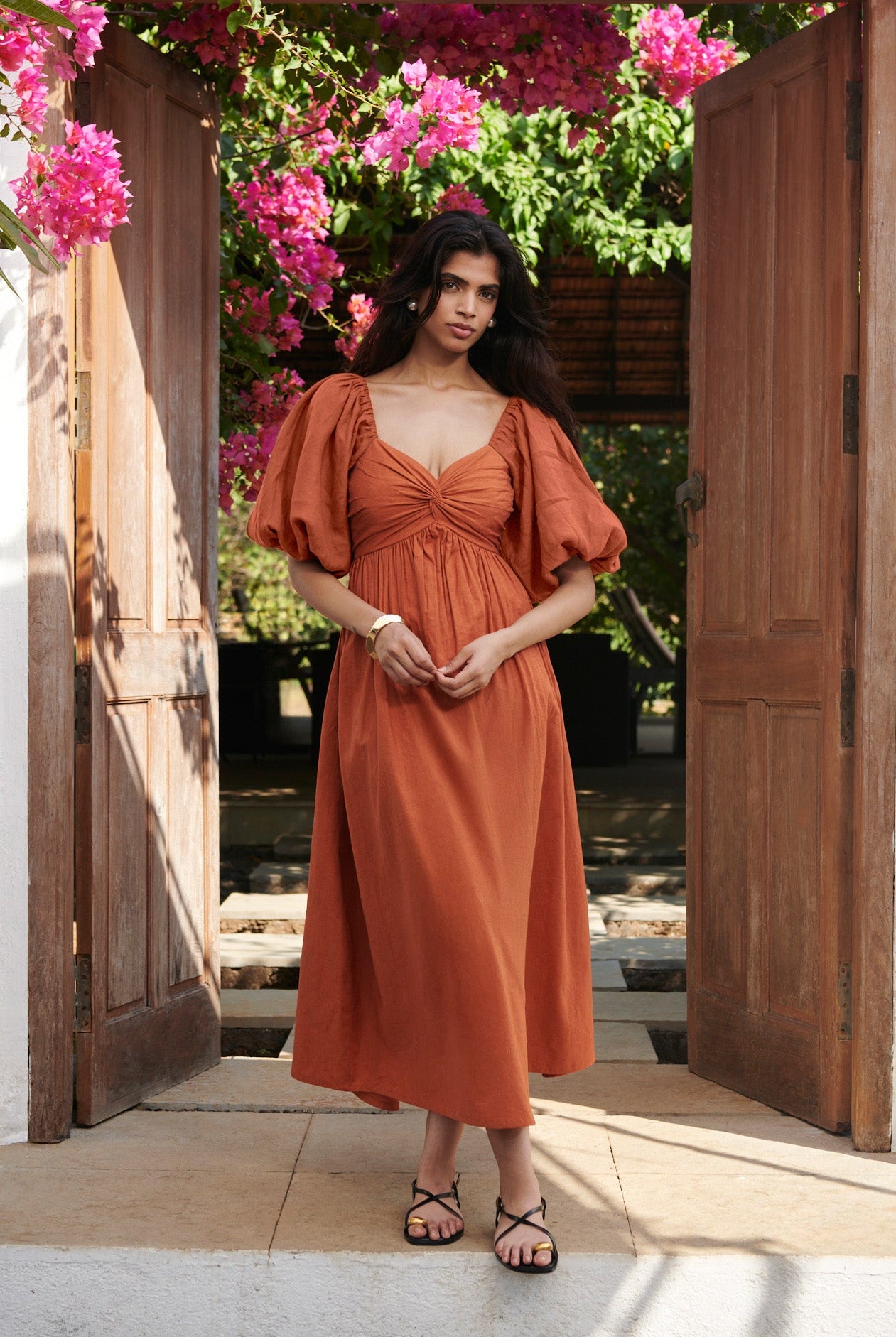 Amber Co - Linen Front Twist Dress - CiceroniDressesSaphed