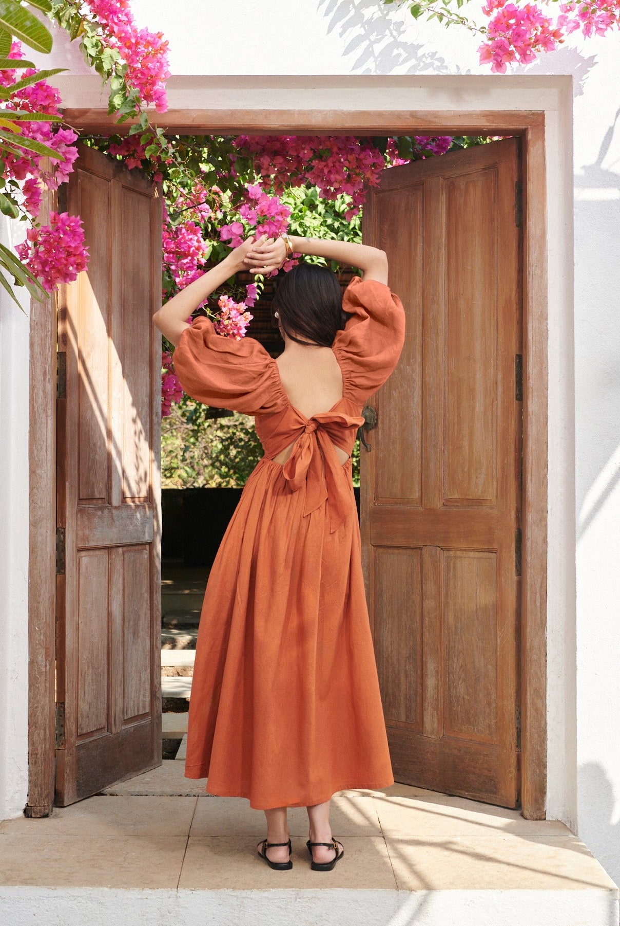 Amber Co - Linen Front Twist Dress - CiceroniDressesSaphed