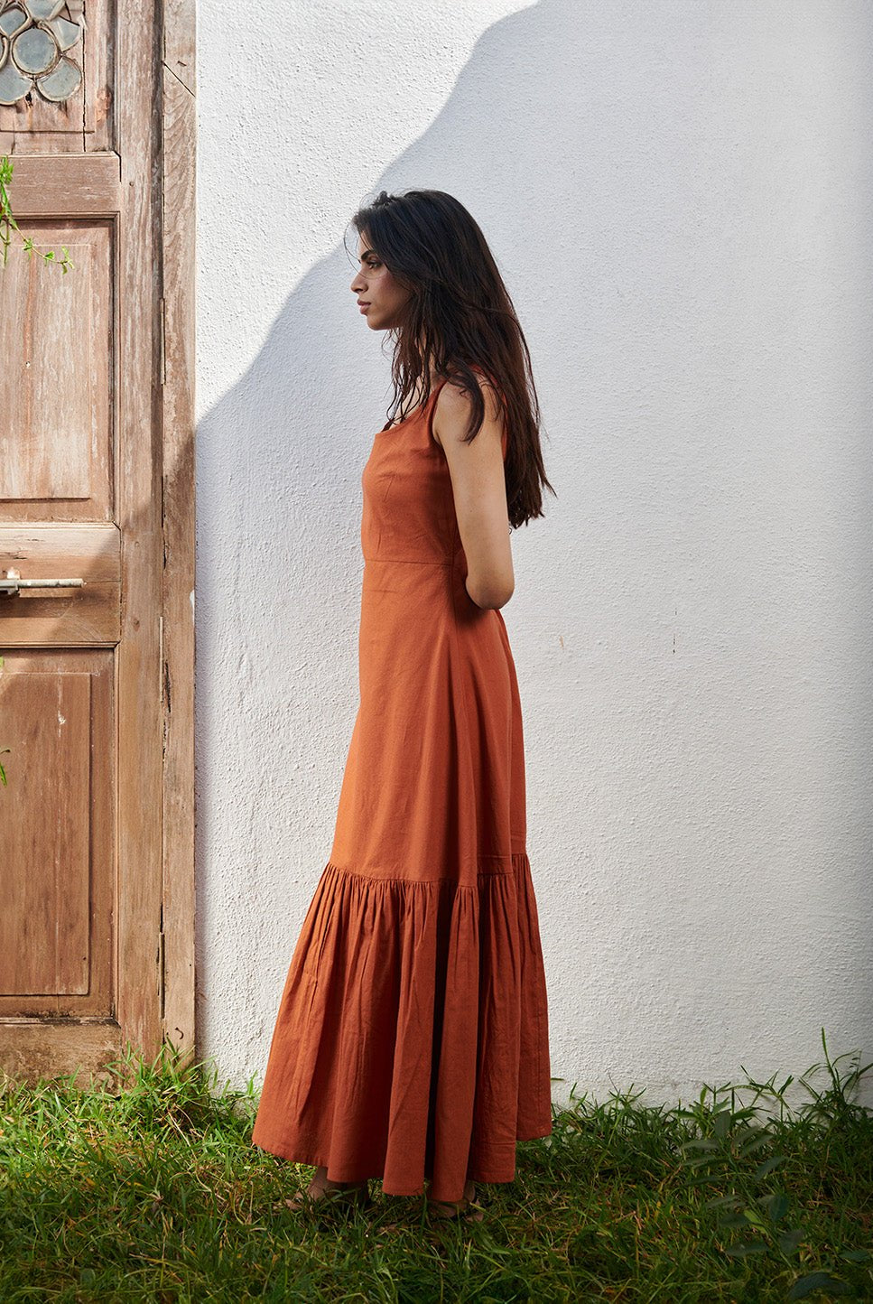 Amber Co - Linen Sleeveless Tiered Dress - CiceroniDressesSaphed