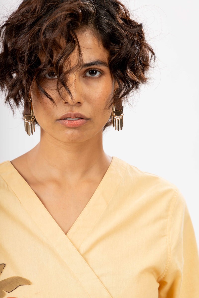 Amber Nako Top - CiceroniTopsAsaii