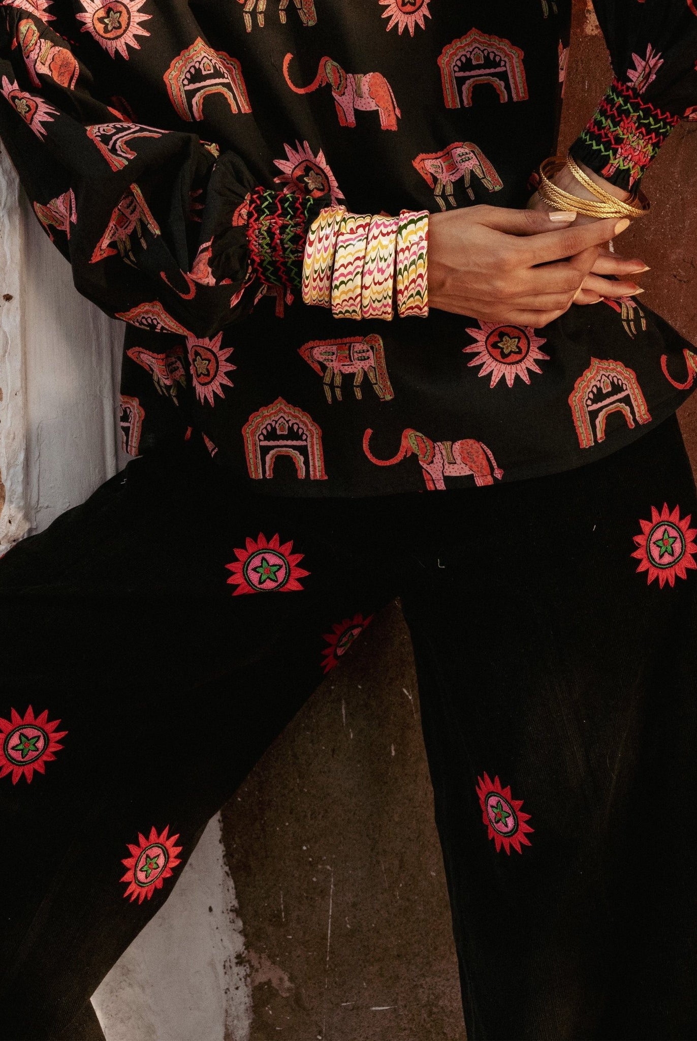 Amer Pants - Sun Embroidery - CiceroniPantsThe Raw India