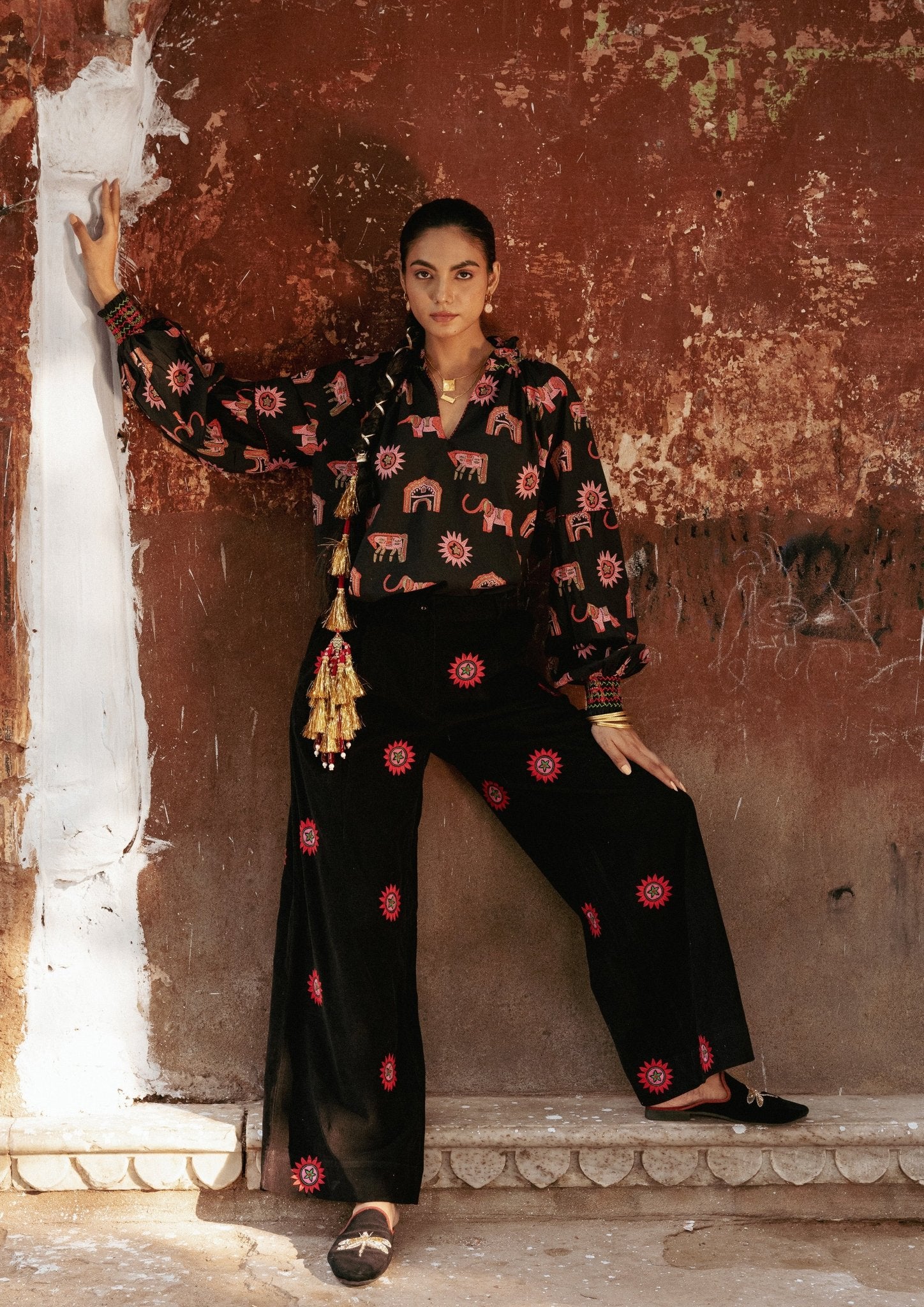 Amer Pants - Sun Embroidery - CiceroniPantsThe Raw India