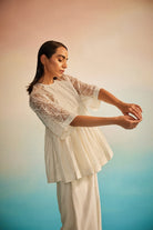 Ami Jaal Raglan Top - CiceroniTopsAhmev