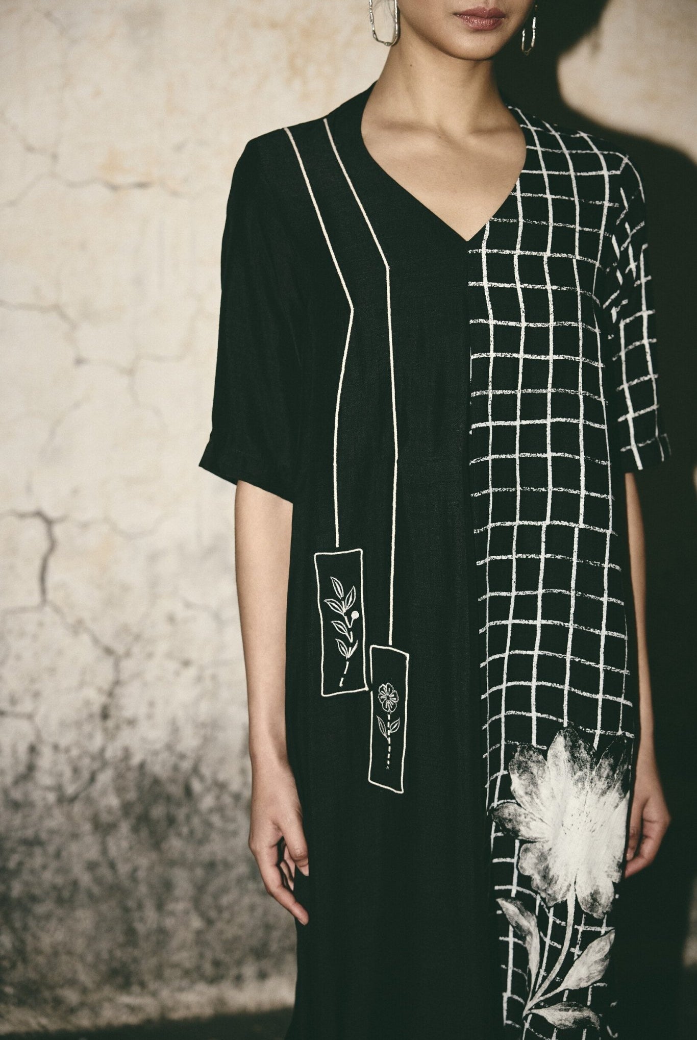 AN Grid Bloom Kaftan - CiceroniDressesATBW