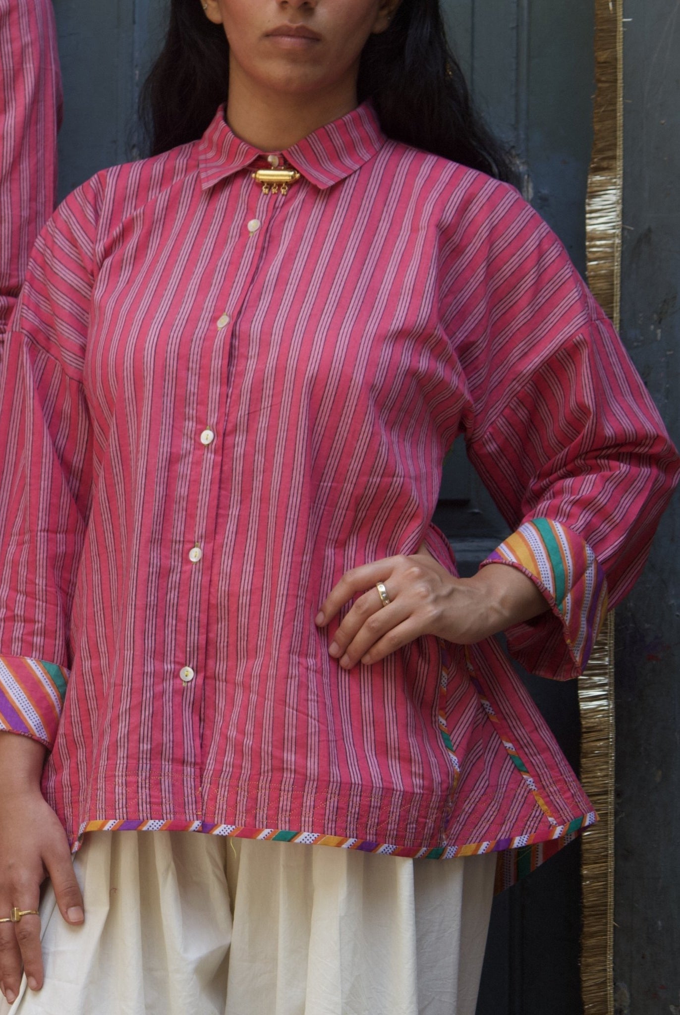 Anaaro - pomegranate pink Khamis shirt in 100% cotton block printed flared shirt - CiceroniWomen ShirtsAnaaro