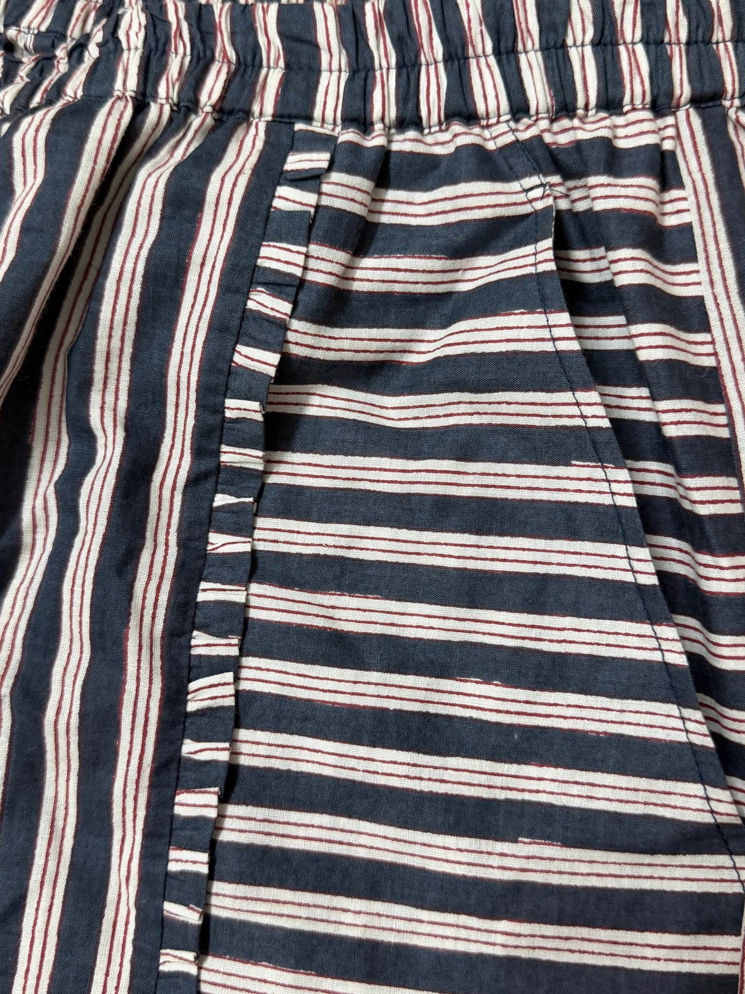 Anaaro - tapered pants in hand block print striped cotton with frill detail - CiceroniWomen PantsAnaaro