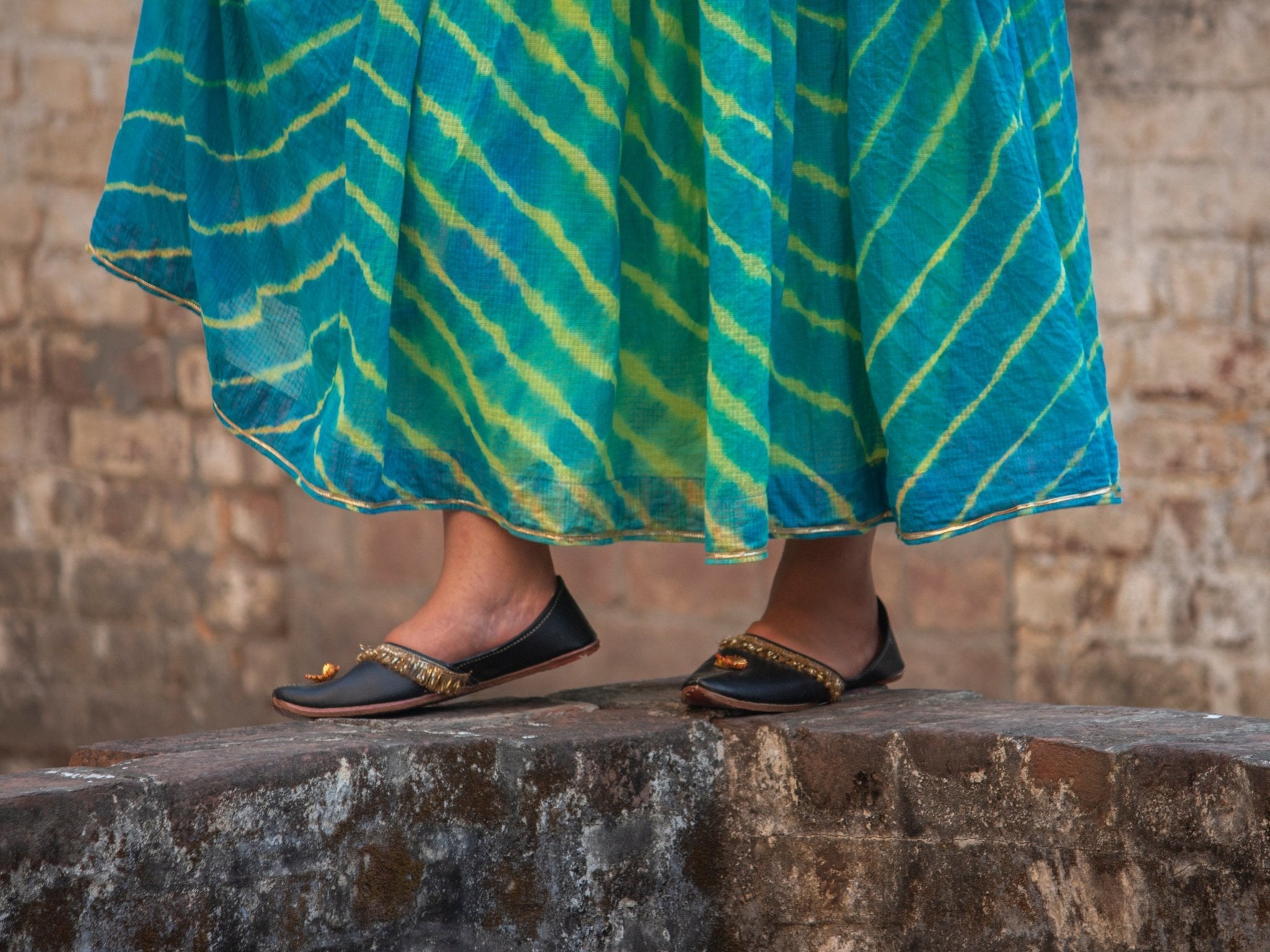 Anaaro - turquoise kanchli strappy dress in tie and dye Leheriya with gota detail - CiceroniDressAnaaro