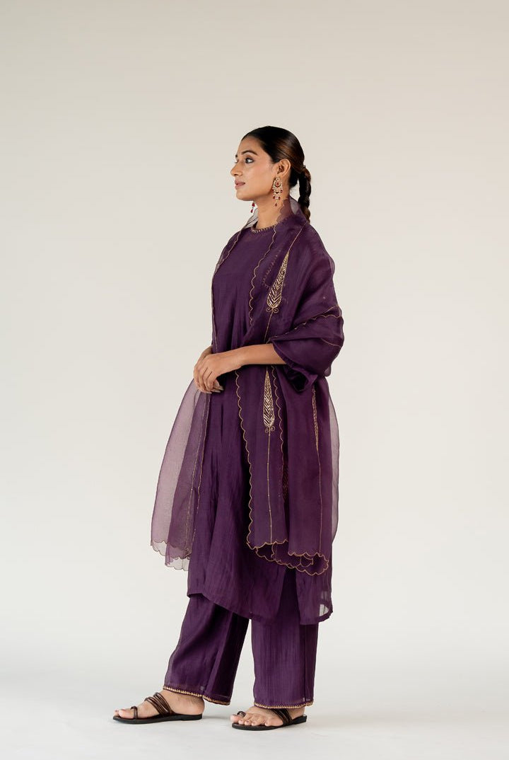 Aubergine Caftan Kurta Set with Shama Odhani - CiceroniKurta Set, Festive WearNirjara