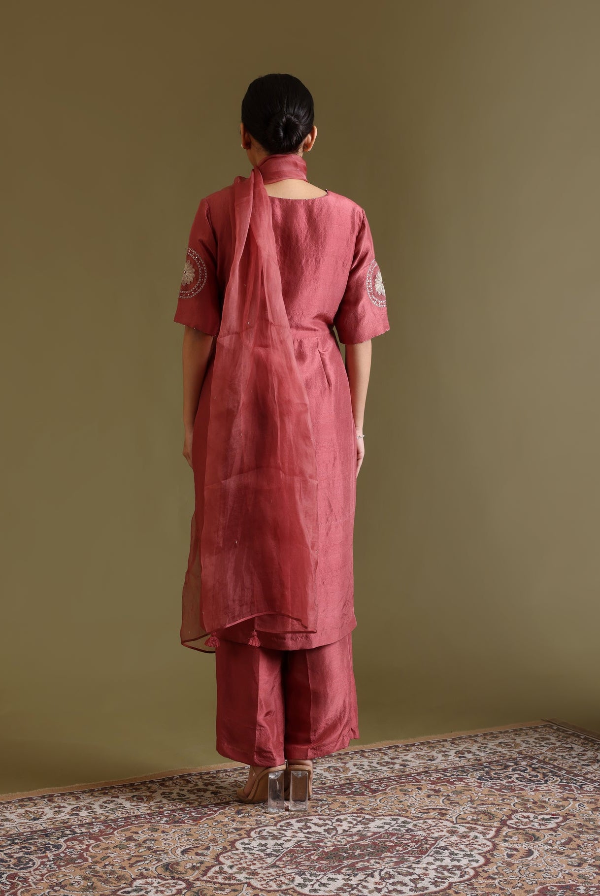 Aurira Outfit - CiceroniKurta Set, Festive WearChokhi Chorri