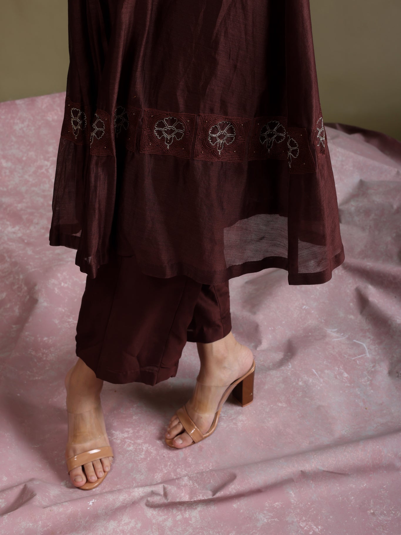 Avira Outfit - CiceroniKurta Set, Festive WearChokhi Chorri