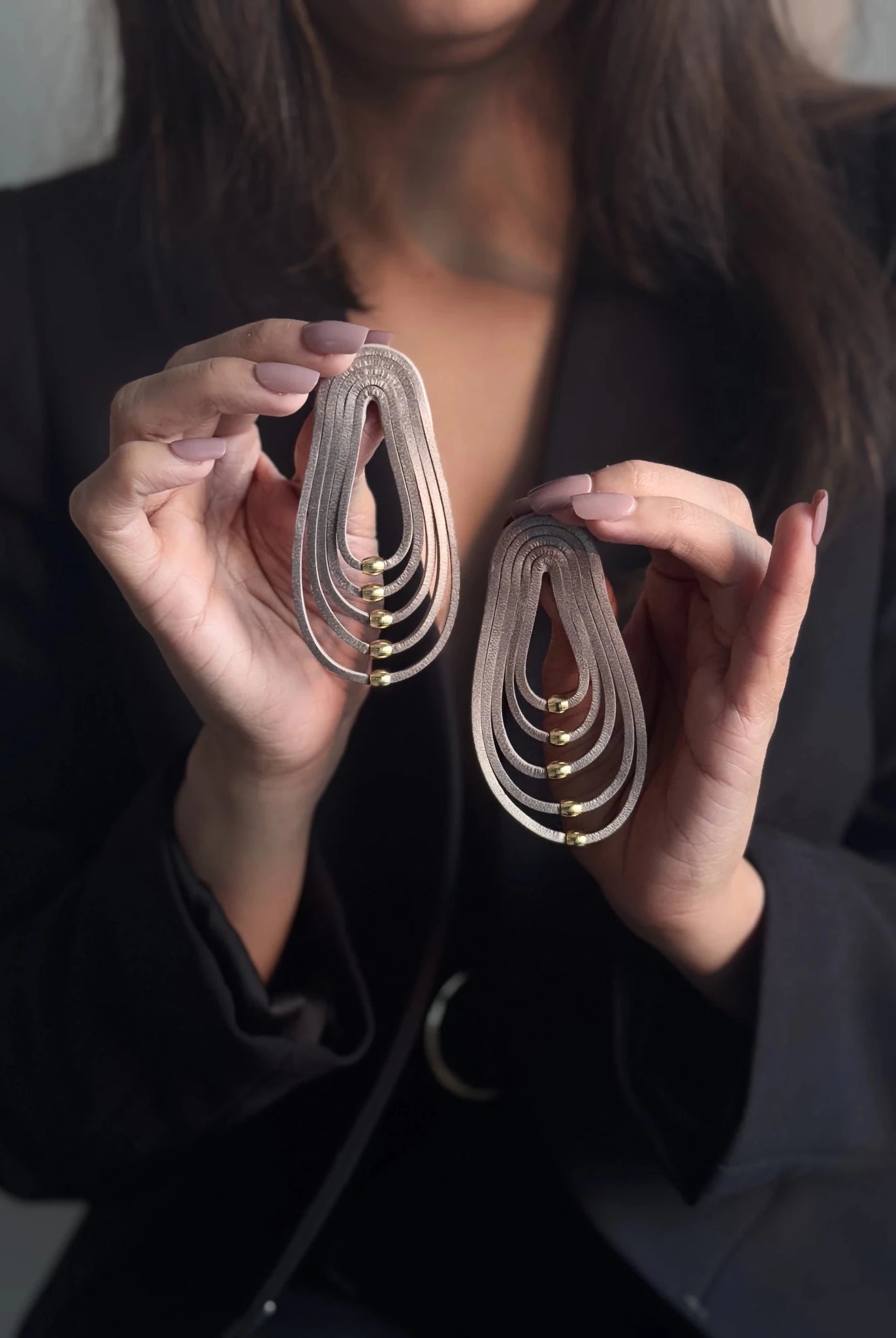 Avo Earrings - CiceroniEarringsNoupelle