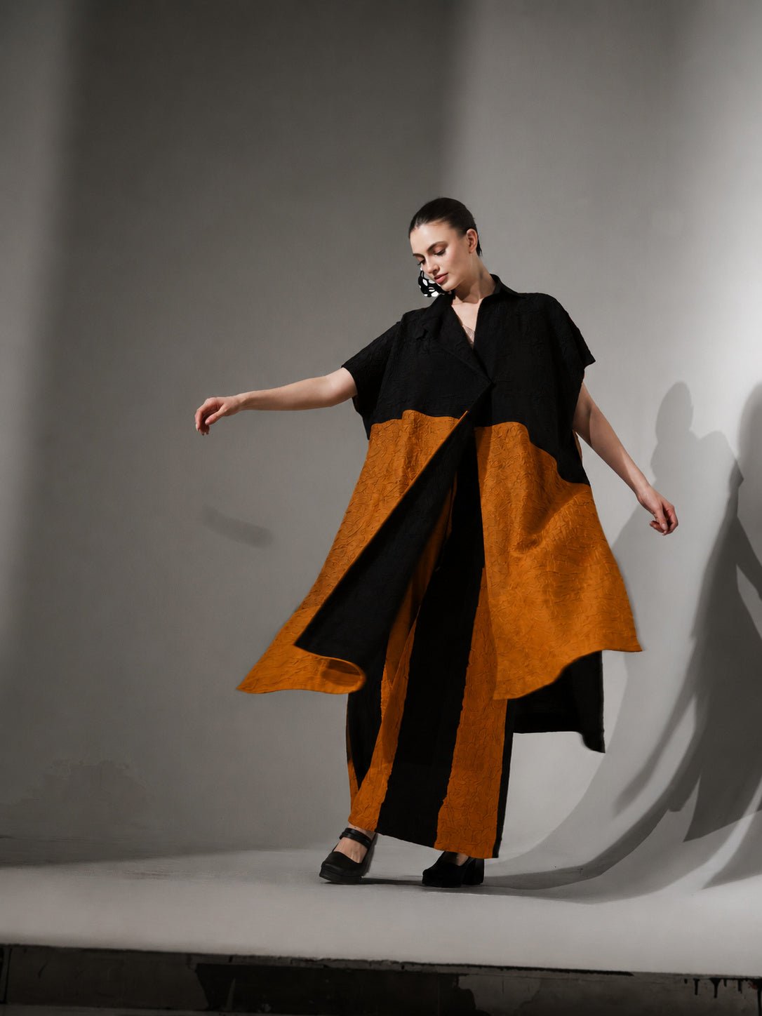 Awaken Tunic - Ochre - CiceroniTunicsStoique