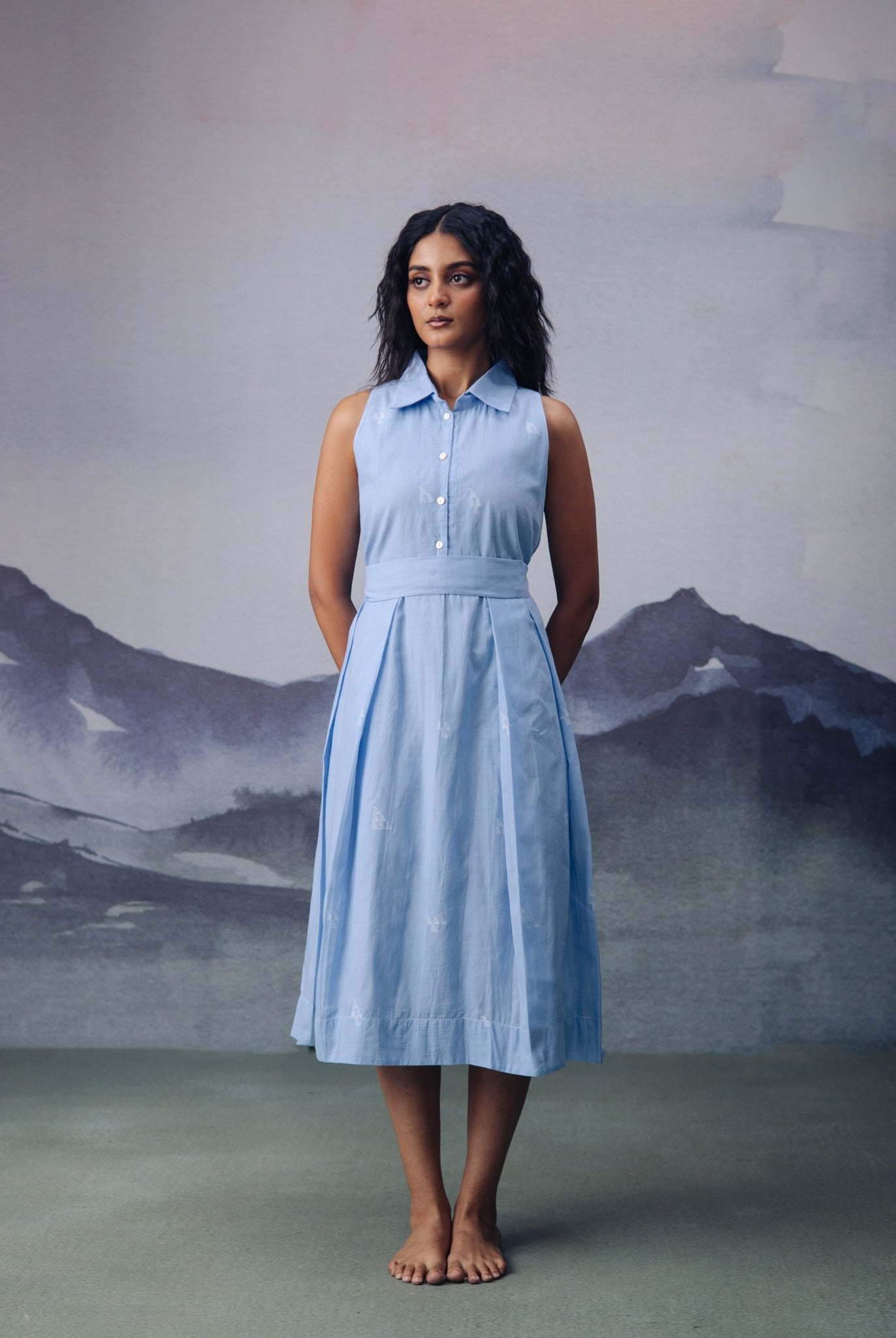 Azure Box Pleat Sleeveless Dress - CiceroniDressesGulmohar Calcutta