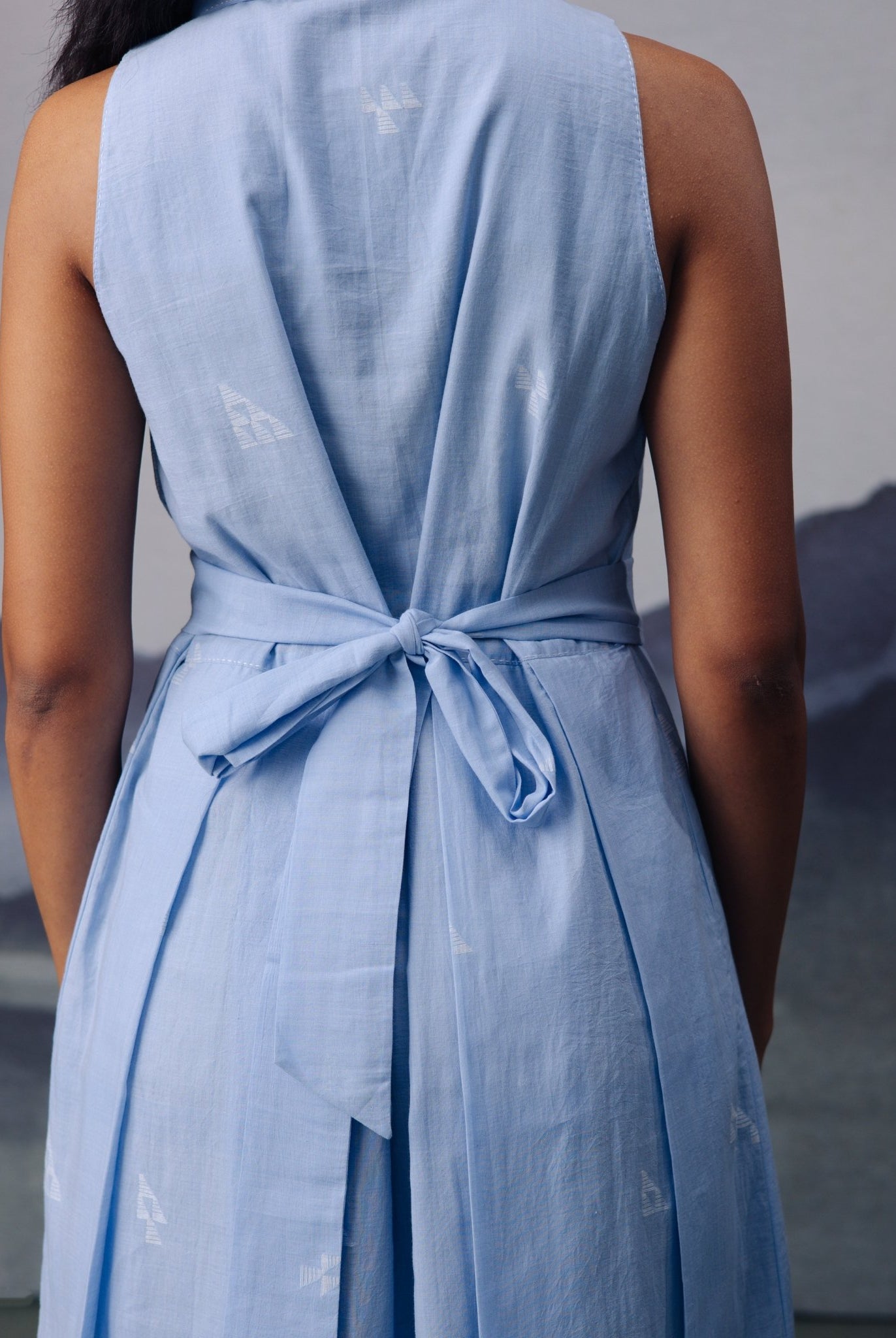 Azure Box Pleat Sleeveless Dress - CiceroniDressesGulmohar Calcutta