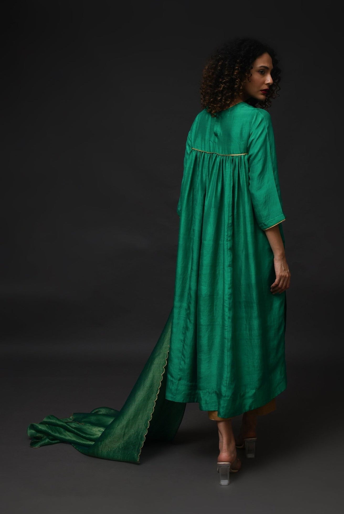 Back Gather Mulberry Silk Kurta Set with Striped Tissue Dupatta (Set of 3) - Emerald - CiceroniKurta Set, Festive WearHiranya