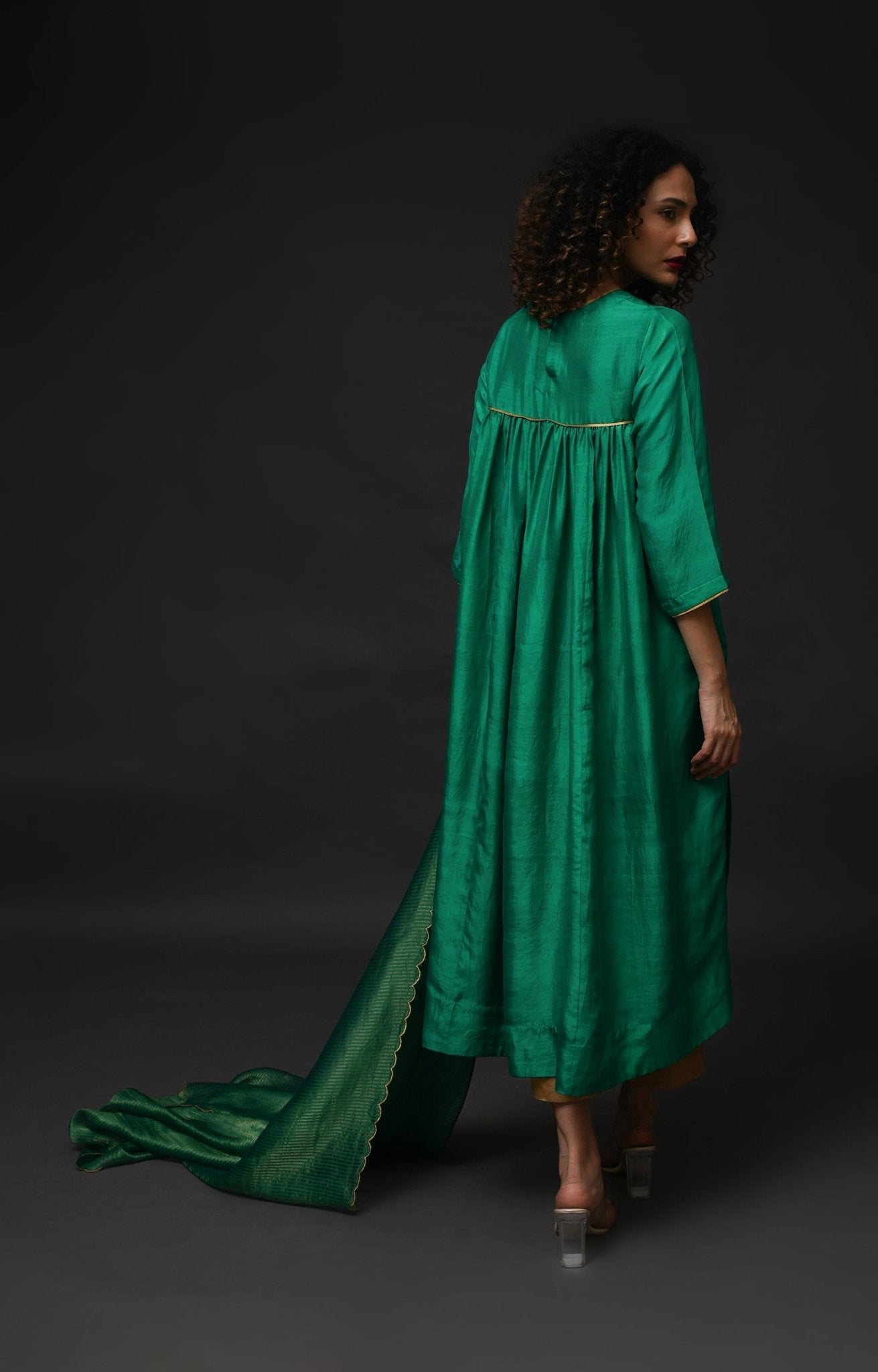 Back Gather Mulberry Silk Kurta Set with Striped Tissue Dupatta (Set of 3) - Emerald - CiceroniKurta Set, Festive WearHiranya