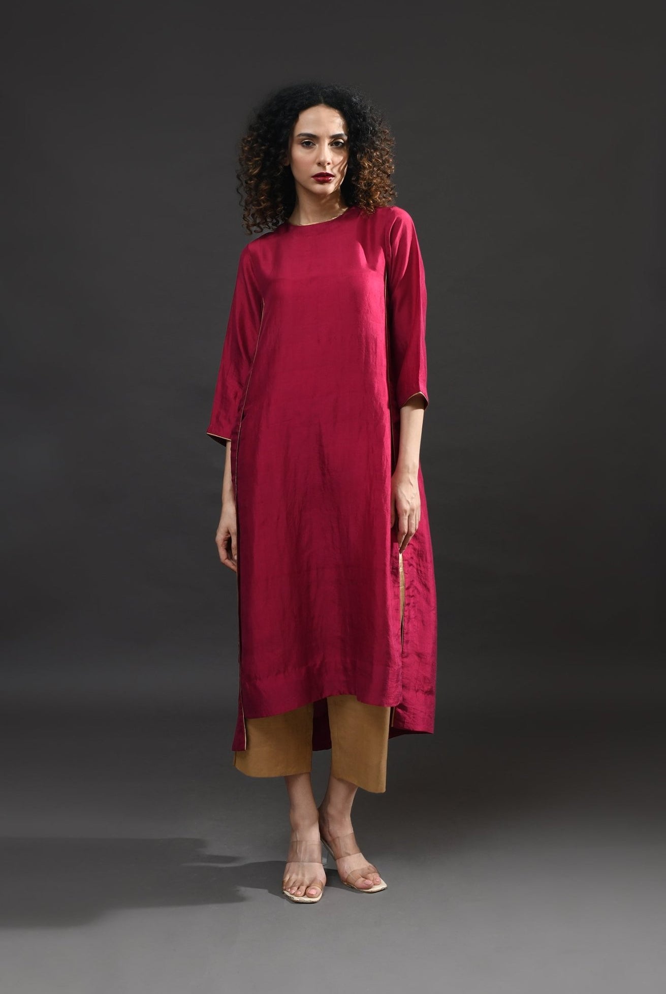 Back Gather Mulberry Silk Kurta Set with Striped Tissue Dupatta (Set of 3) - Wine - CiceroniKurta Set, Festive WearHiranya