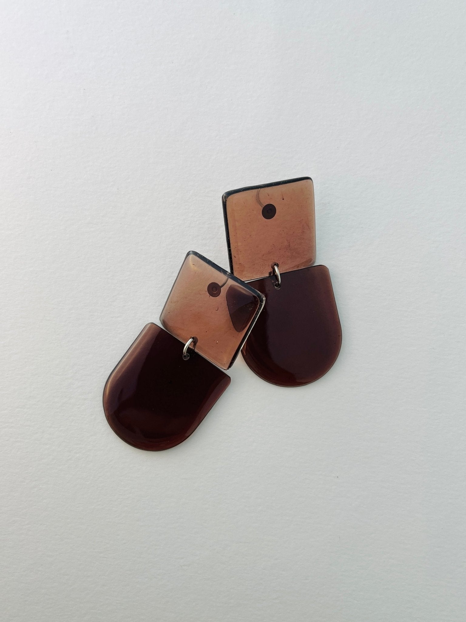 Back to the 60's - Arch Drop - Brown - CiceroniEarringsShivani Vaishnavi