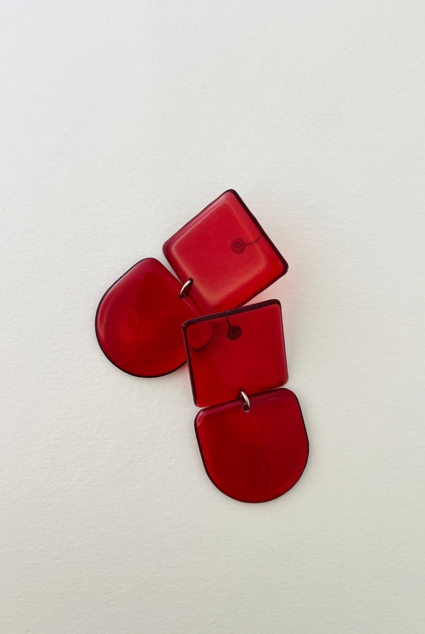 Back to the 60's - Arch Drop - Red - CiceroniEarringsShivani Vaishnavi