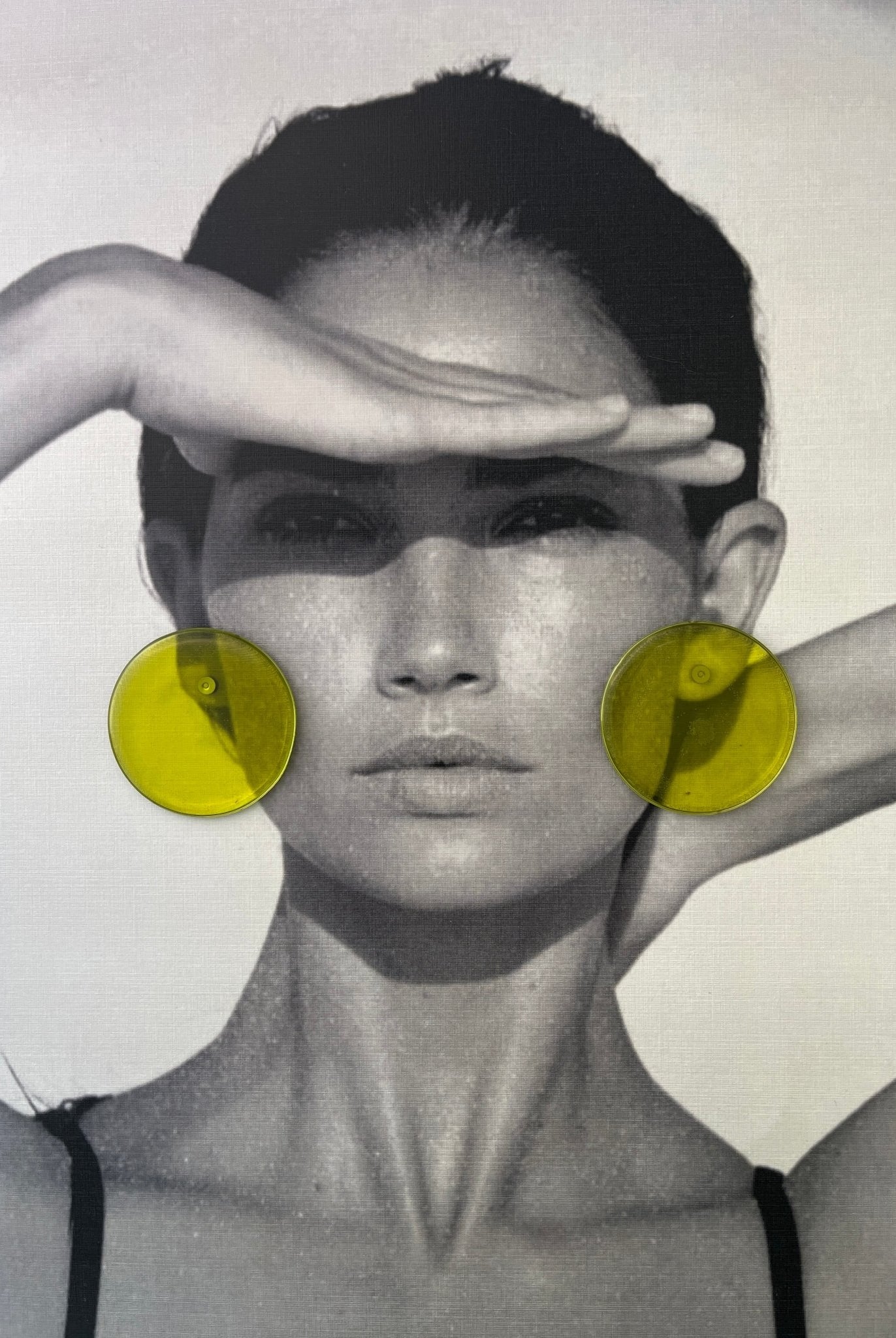 Back to the 60's - Circular - Olive - CiceroniEarringsShivani Vaishnavi