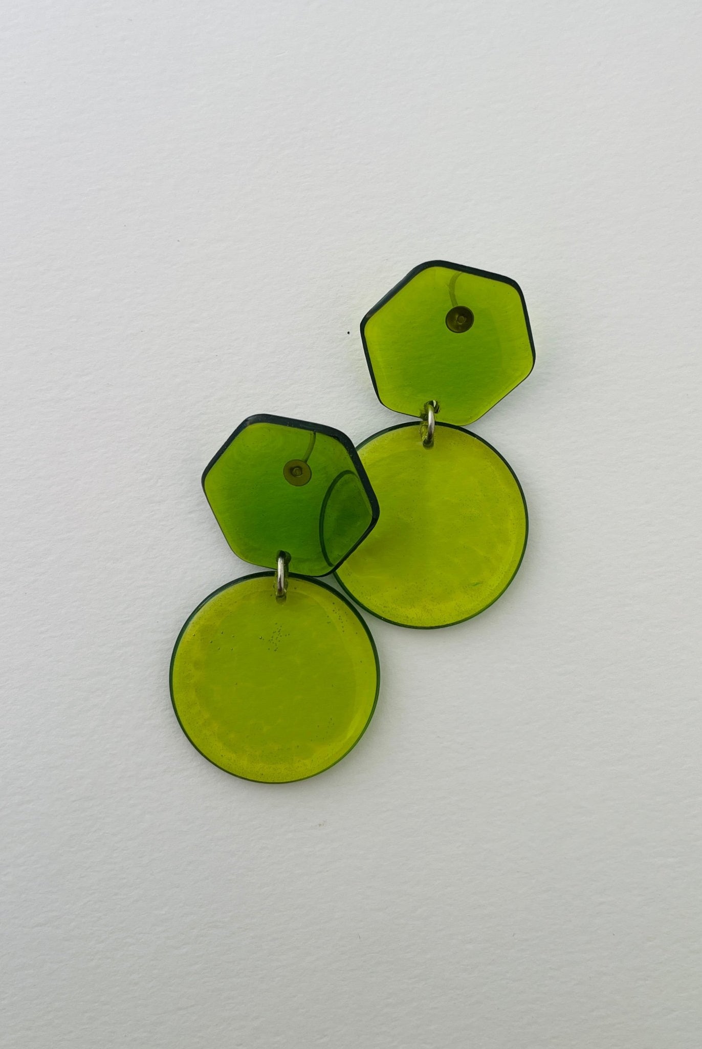 Back to the 60's - Hexagon - Green - CiceroniEarringsShivani Vaishnavi