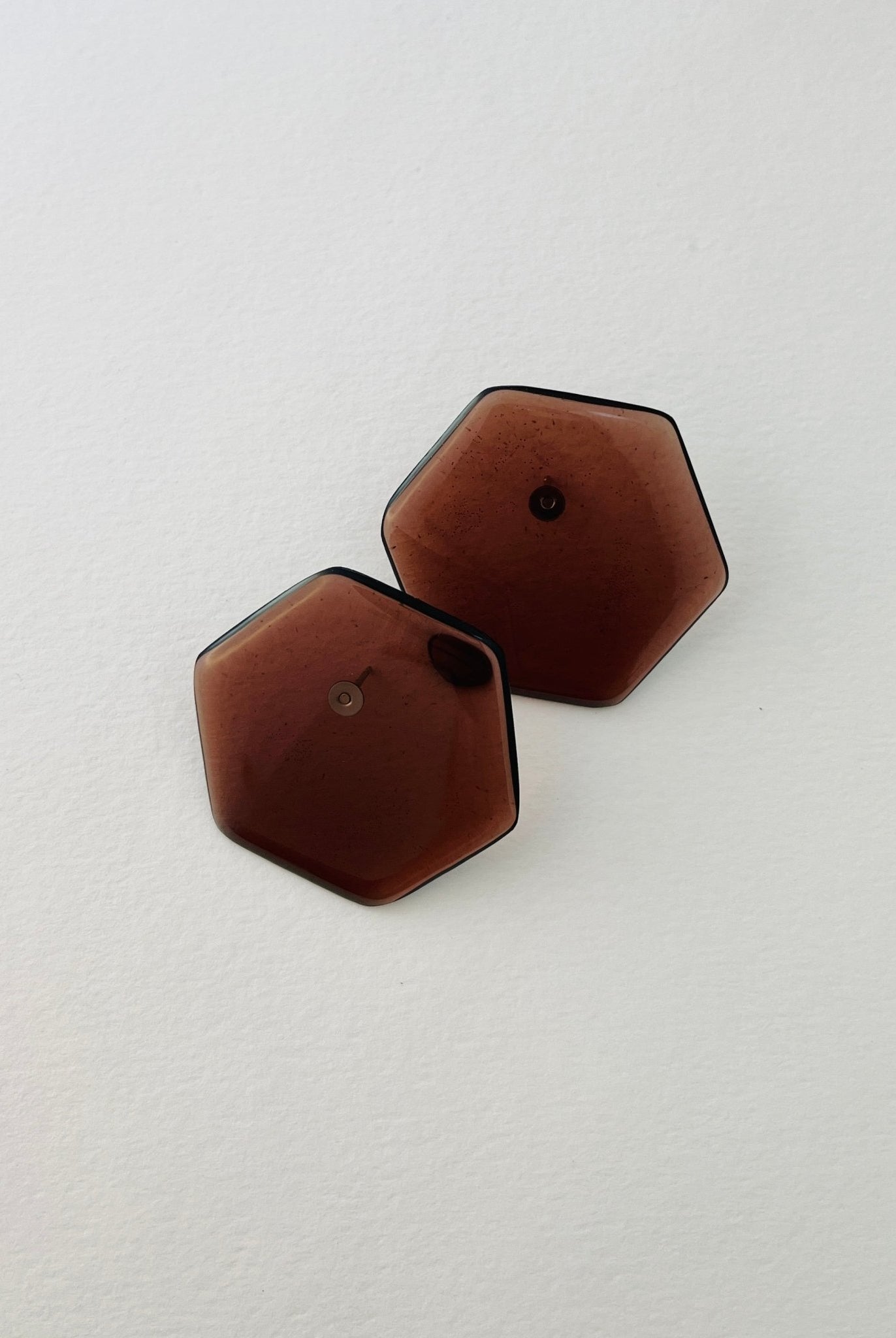 Back to the 60's - Hexagonal - Brown - CiceroniEarringsShivani Vaishnavi