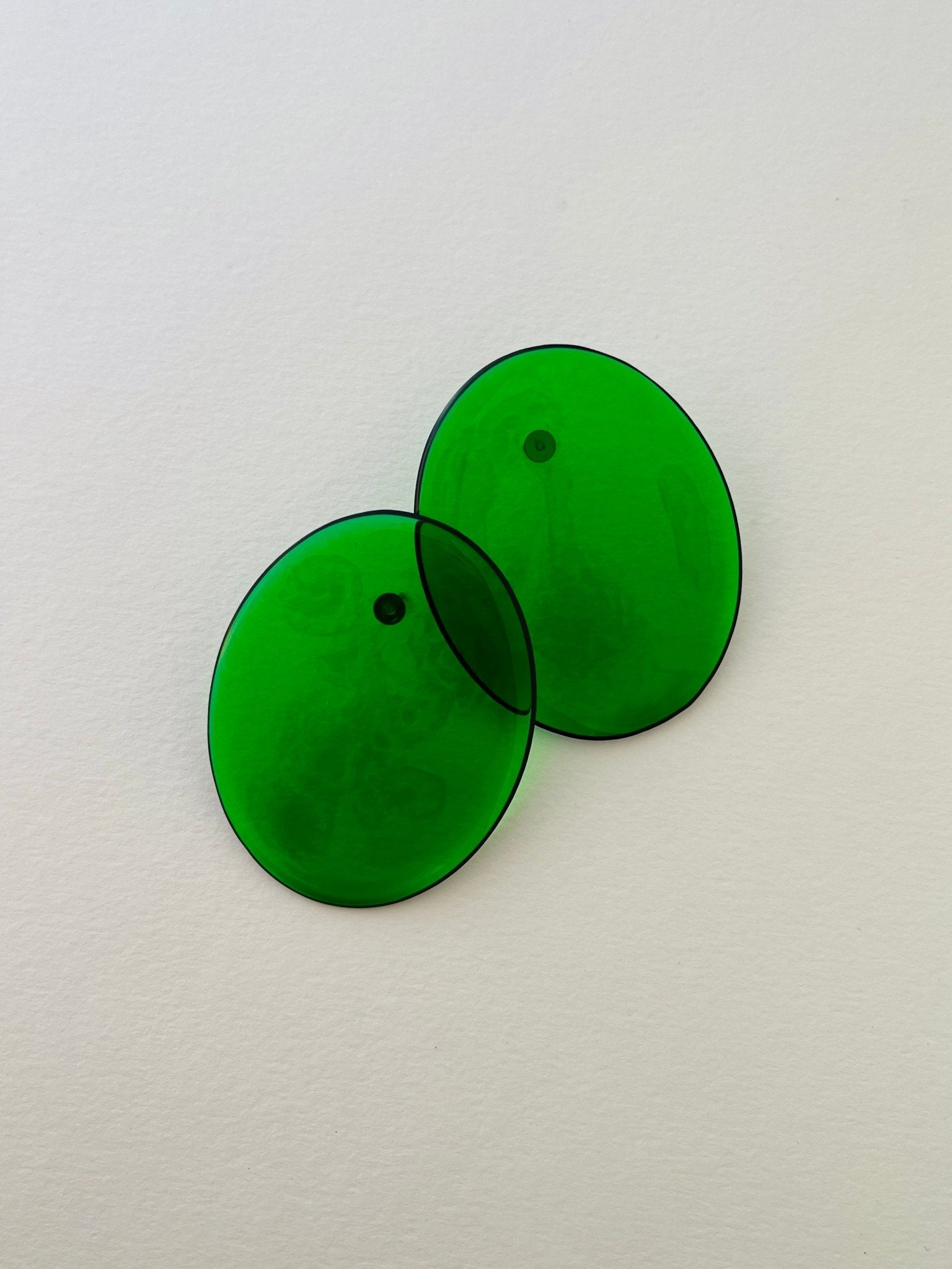 Back to the 60's - Oval - Green - CiceroniEarringsShivani Vaishnavi