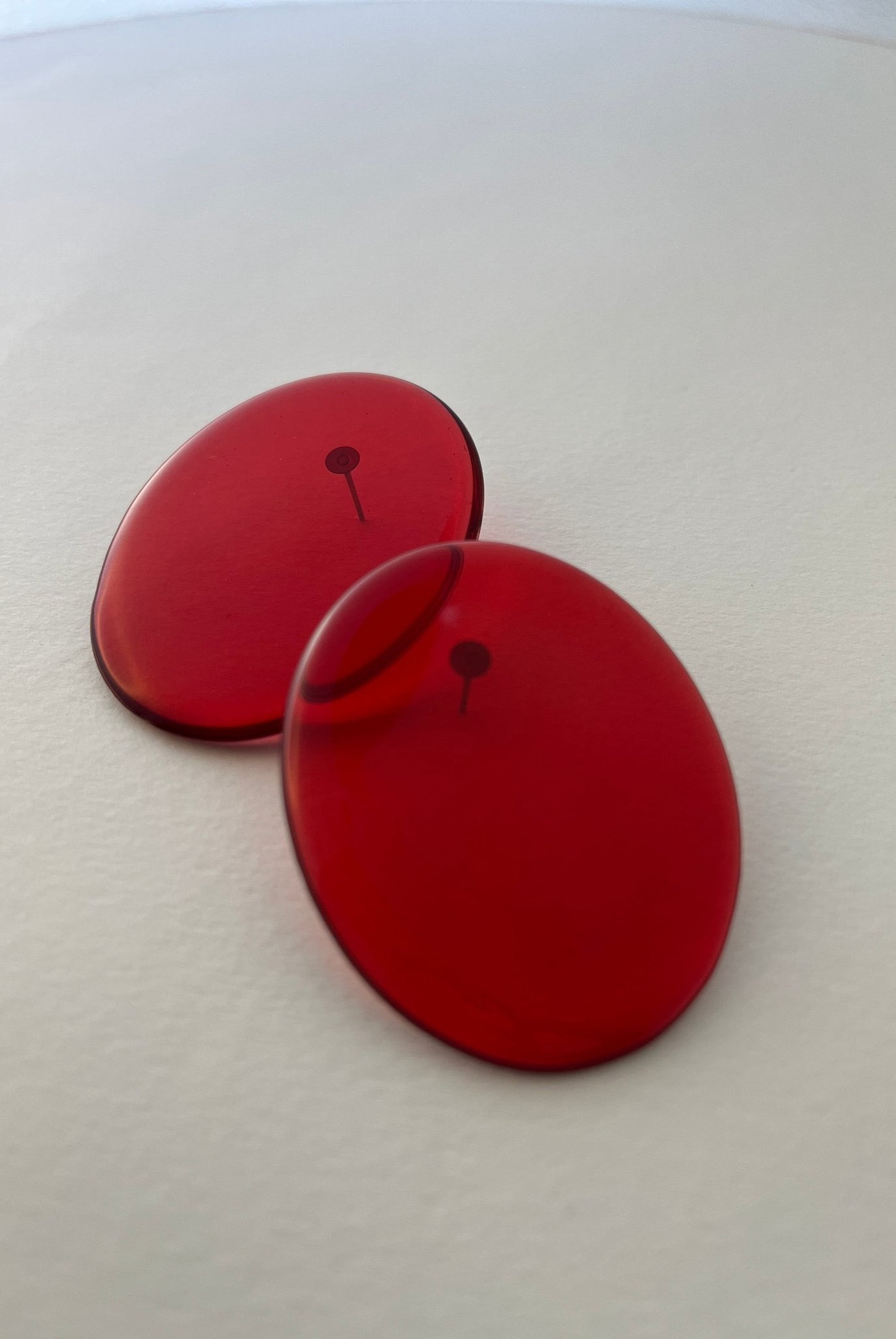 Back to the 60's - Oval - Red - CiceroniEarringsShivani Vaishnavi