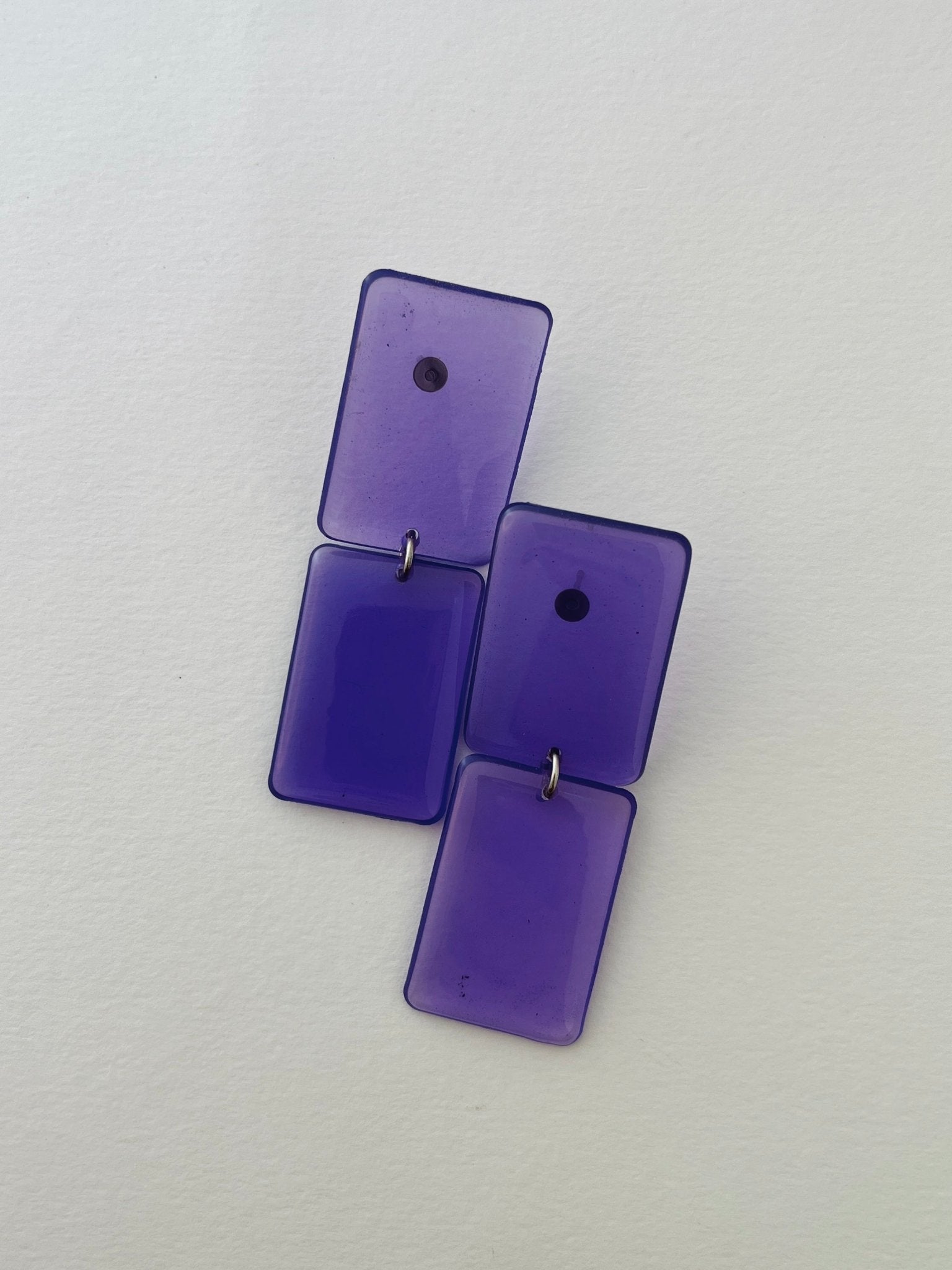 Back to the 60's - Square - Purple - CiceroniEarringsShivani Vaishnavi