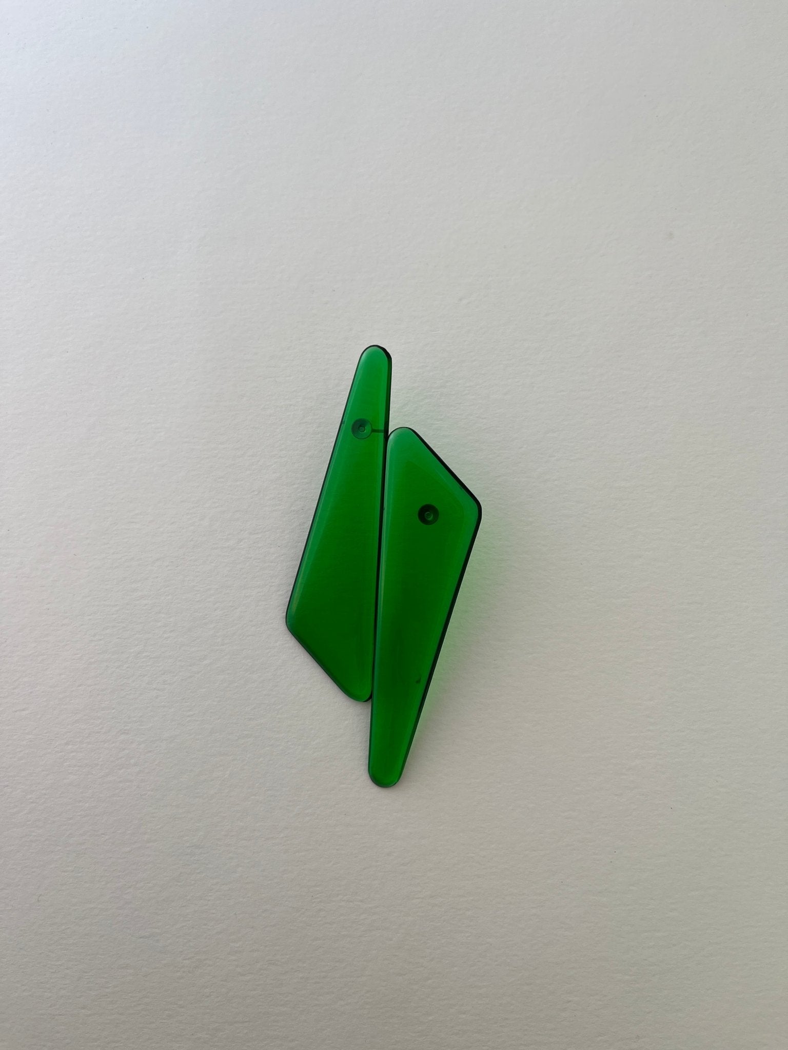 Back to the 60's - Triangle - Green - CiceroniEarringsShivani Vaishnavi