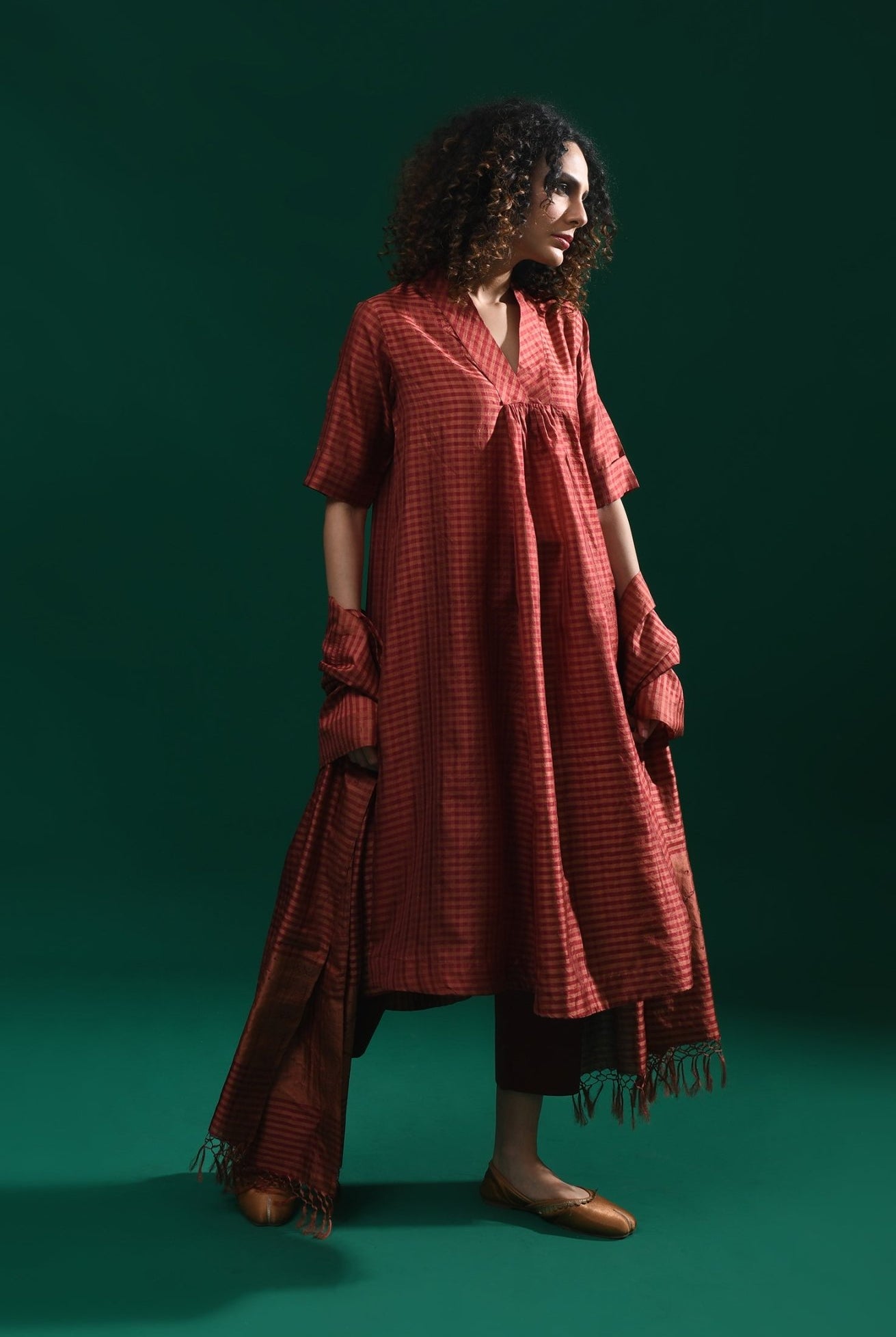 Bangalore Silk Plaid Co - Ord Set with Silk Jamdani Dupatta (Set of 3) - Maroon - CiceroniKurta Set, Festive WearHiranya