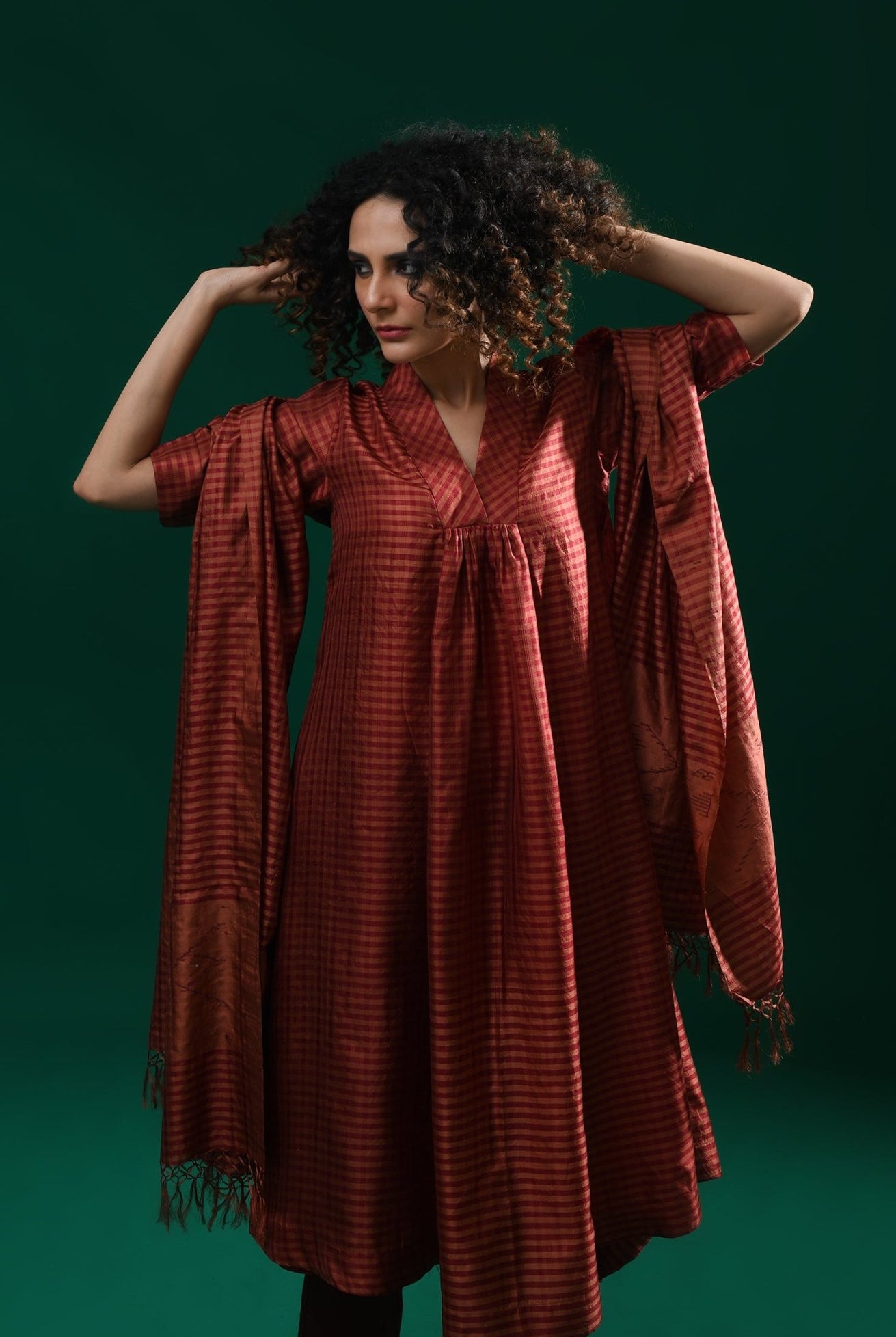 Bangalore Silk Plaid Co - Ord Set with Silk Jamdani Dupatta (Set of 3) - Maroon - CiceroniKurta Set, Festive WearHiranya