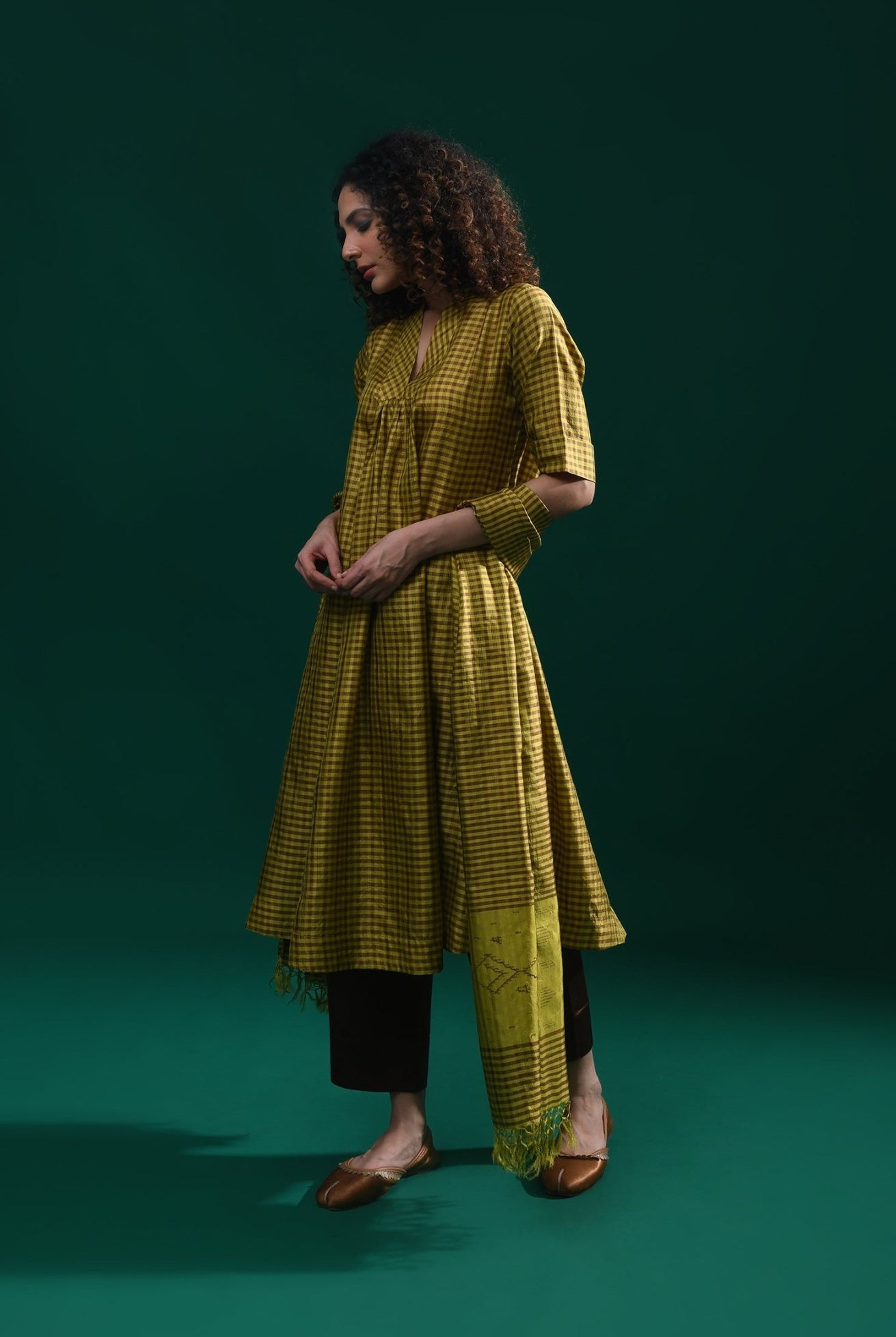 Bangalore Silk Plaid Co - Ord Set with Silk Jamdani Dupatta (Set of 3) - Mustard & Brown - CiceroniKurta Set, Festive WearHiranya